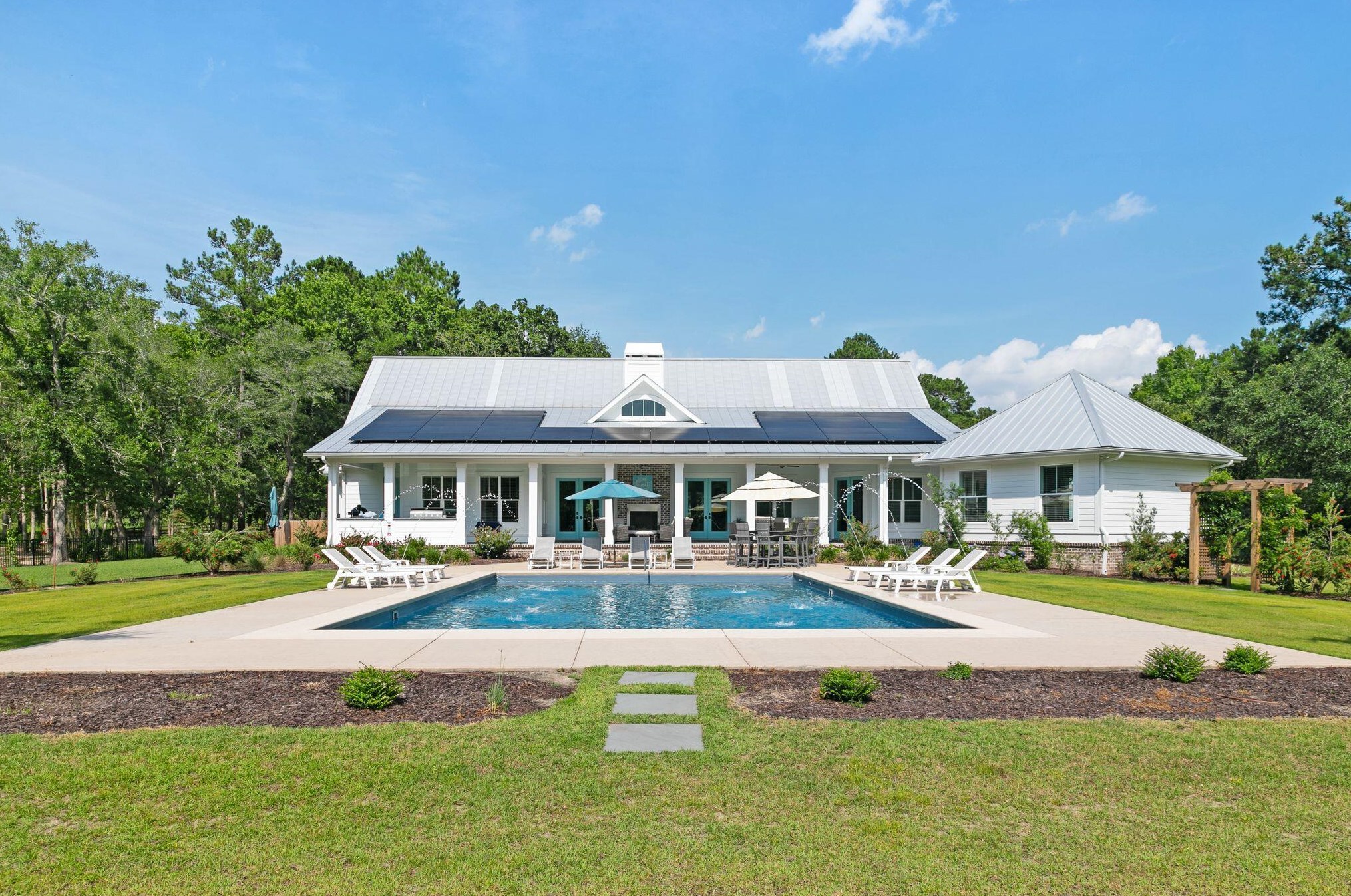 3001 Bushy Park Rd, Moncks Corner SC  29461-6480 exterior