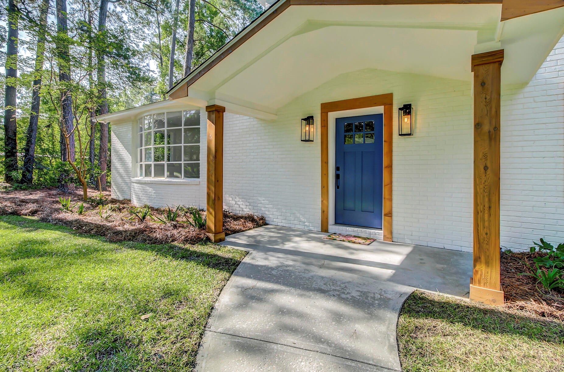 113 Reynolds Rd, Summerville SC  29483-4026 exterior