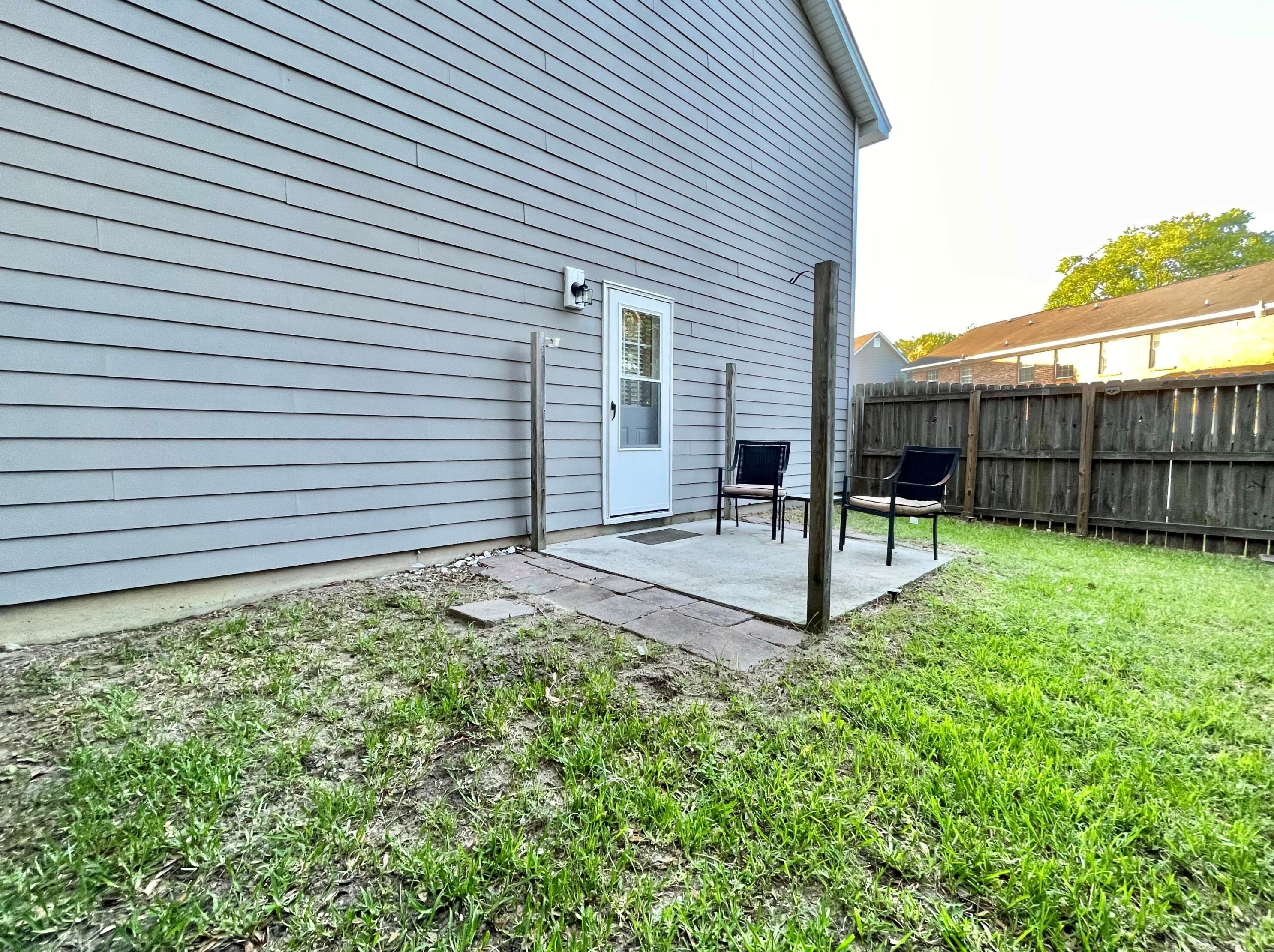 13 Anderson Ave, Charleston SC  29412-3796 exterior