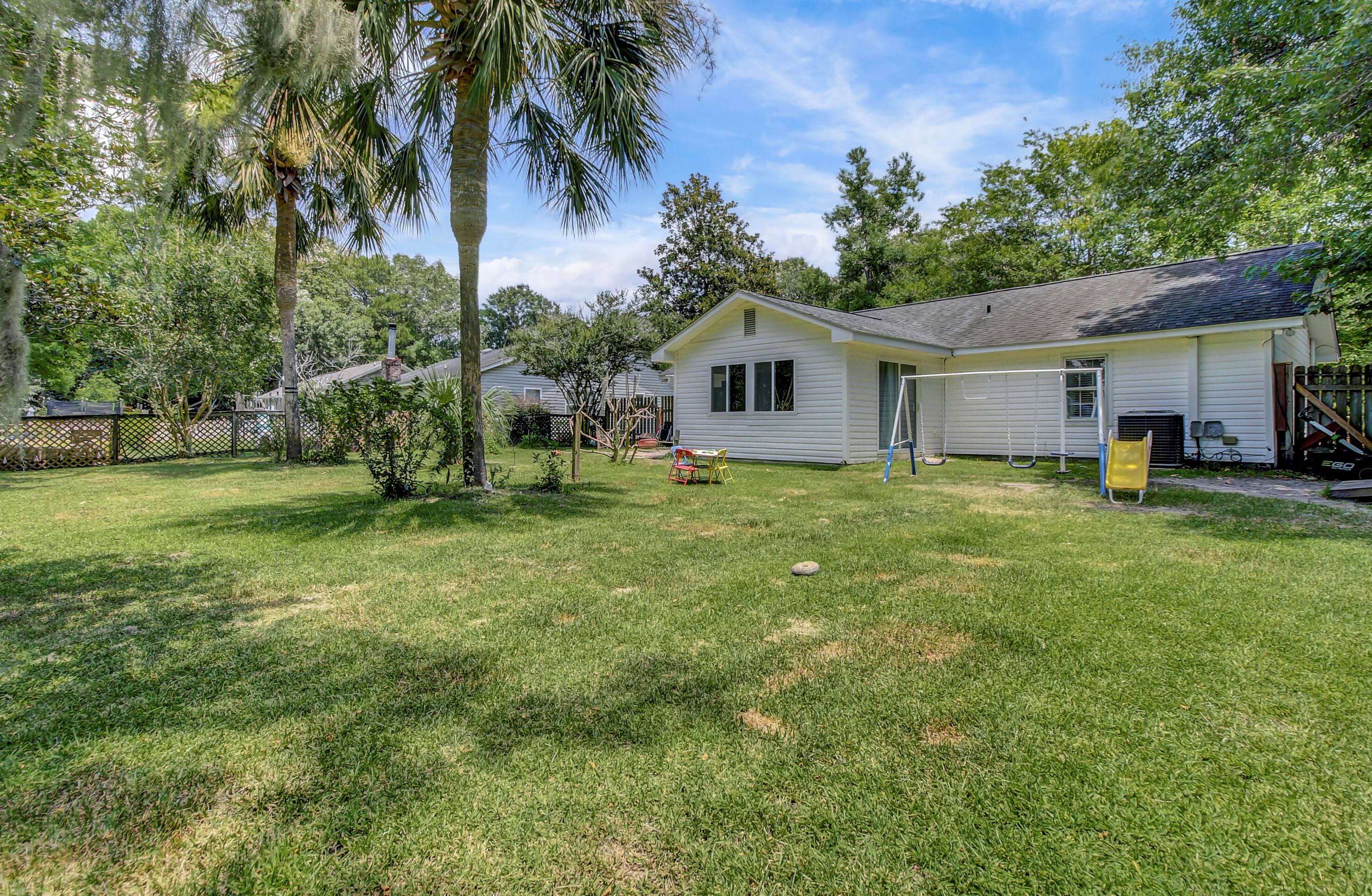 1954 Fruitwood Ave, Charleston SC  29414-6223 exterior