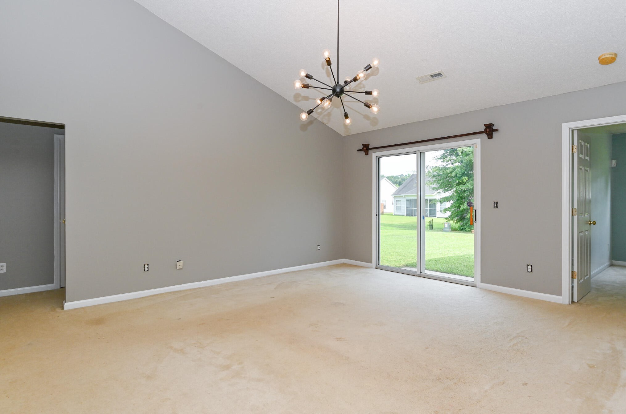 323 Slow Ml Dr, Charleston SC 29445-9641 exterior