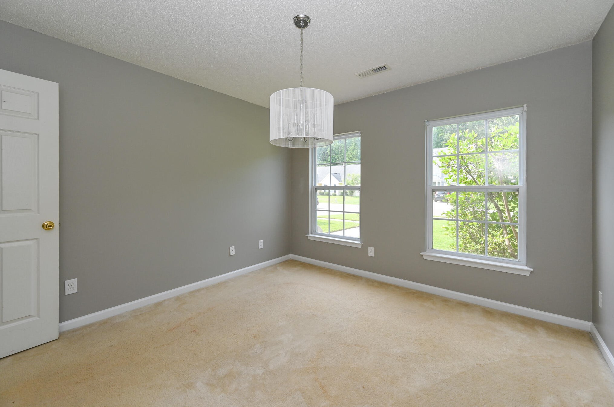 323 Slow Ml Dr, Charleston SC 29445-9641 exterior