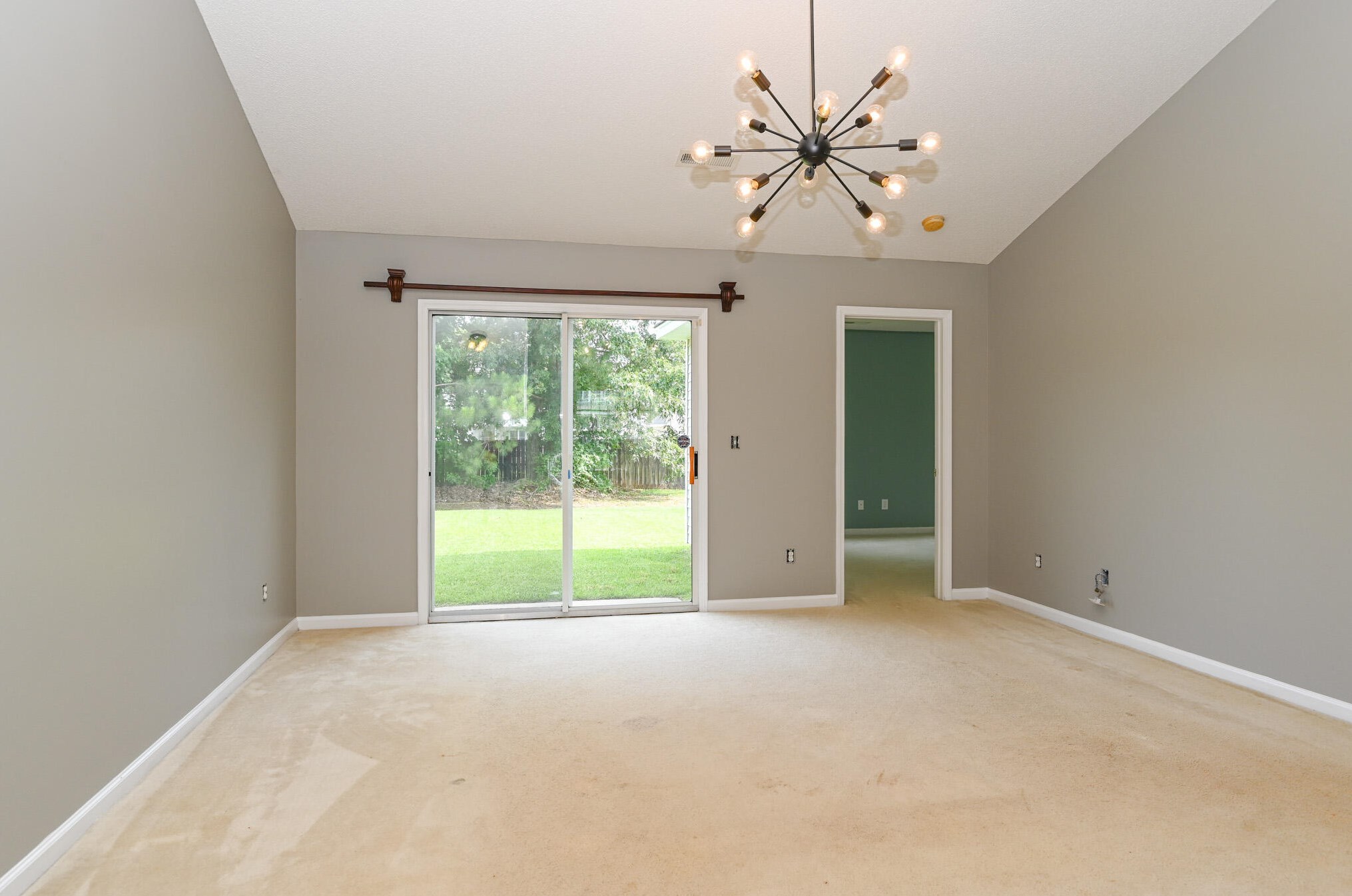 323 Slow Ml Dr, Charleston SC 29445-9641 exterior