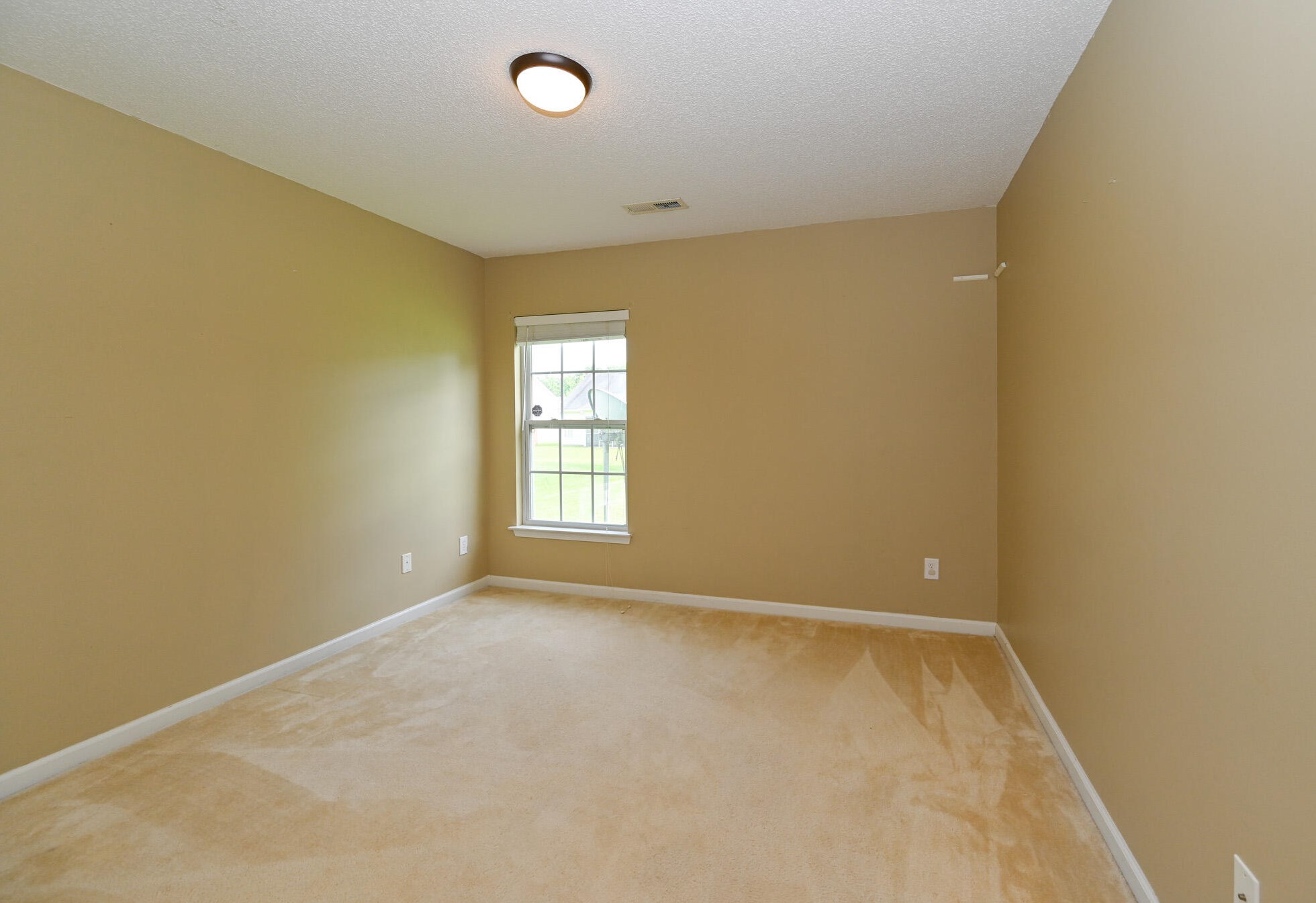 323 Slow Ml Dr, Charleston SC 29445-9641 exterior