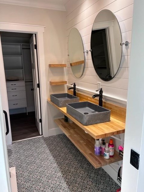 733 Longfellow Rd, Charleston SC 29407-7061 exterior