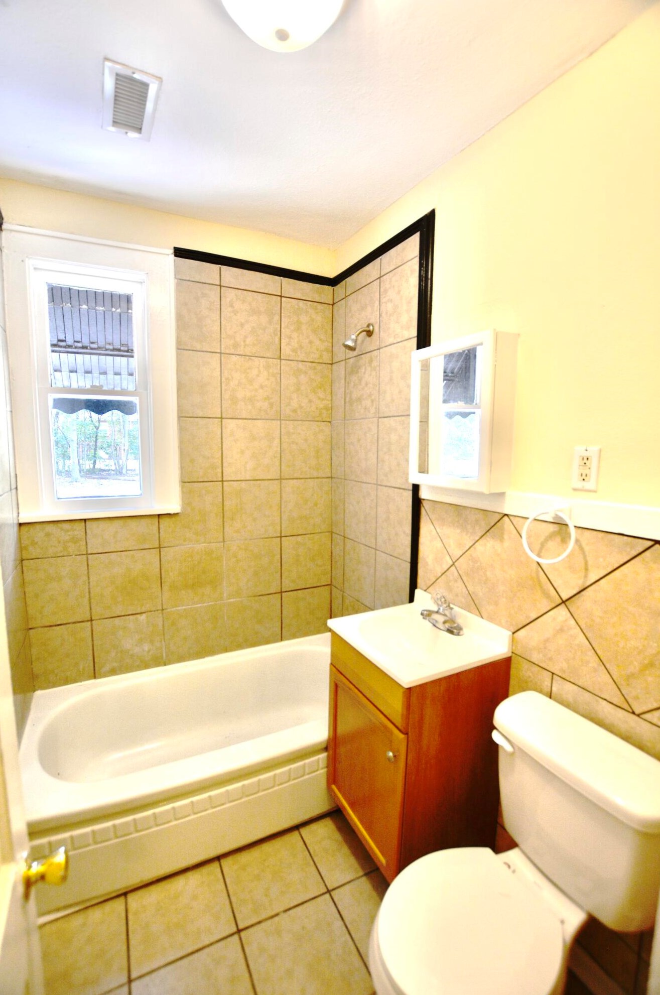 2772 Ranger Dr, Charleston SC  29405-7364 exterior