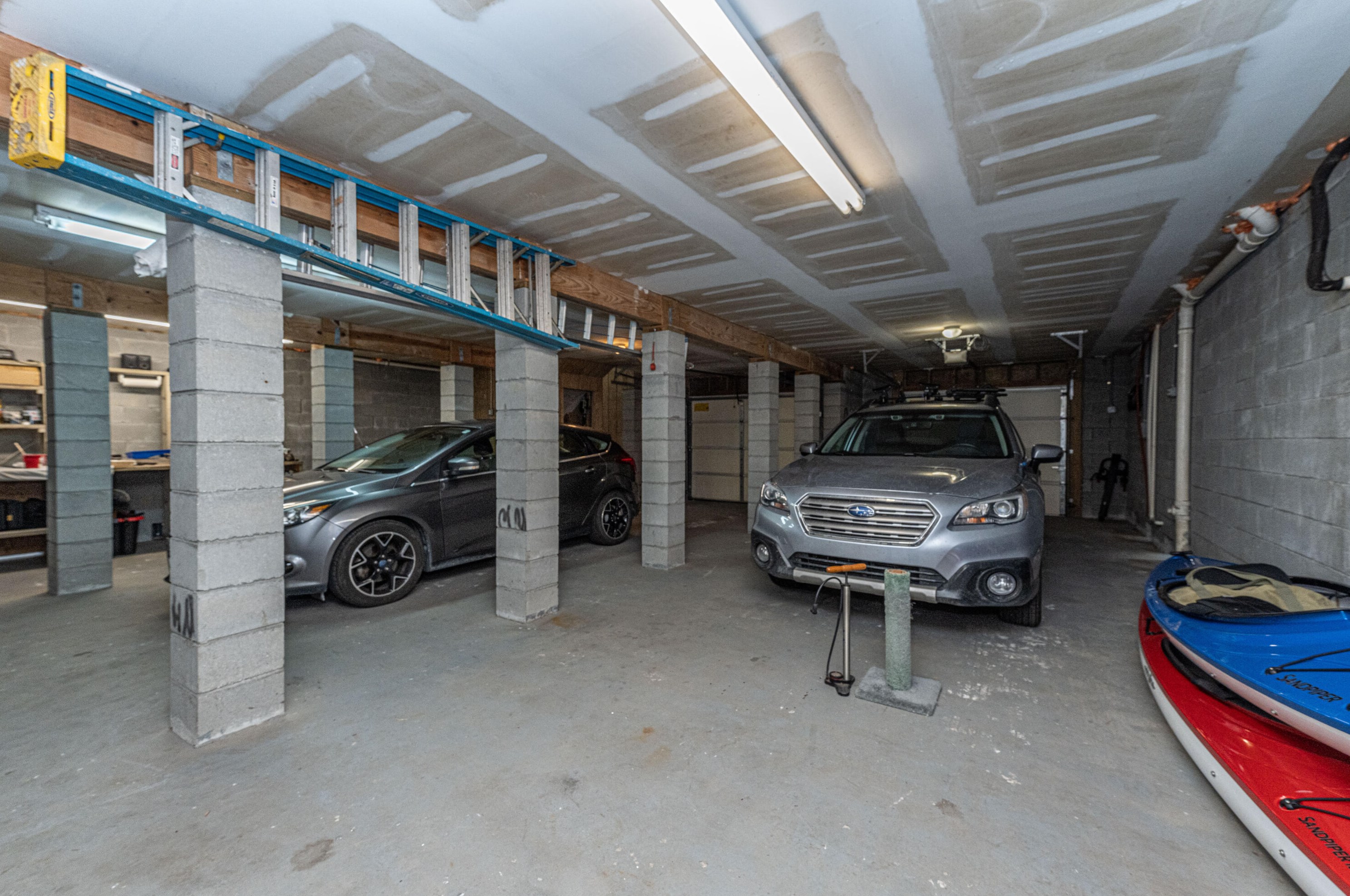 49 Oyster Point Row, Charleston SC  29412-3615 exterior