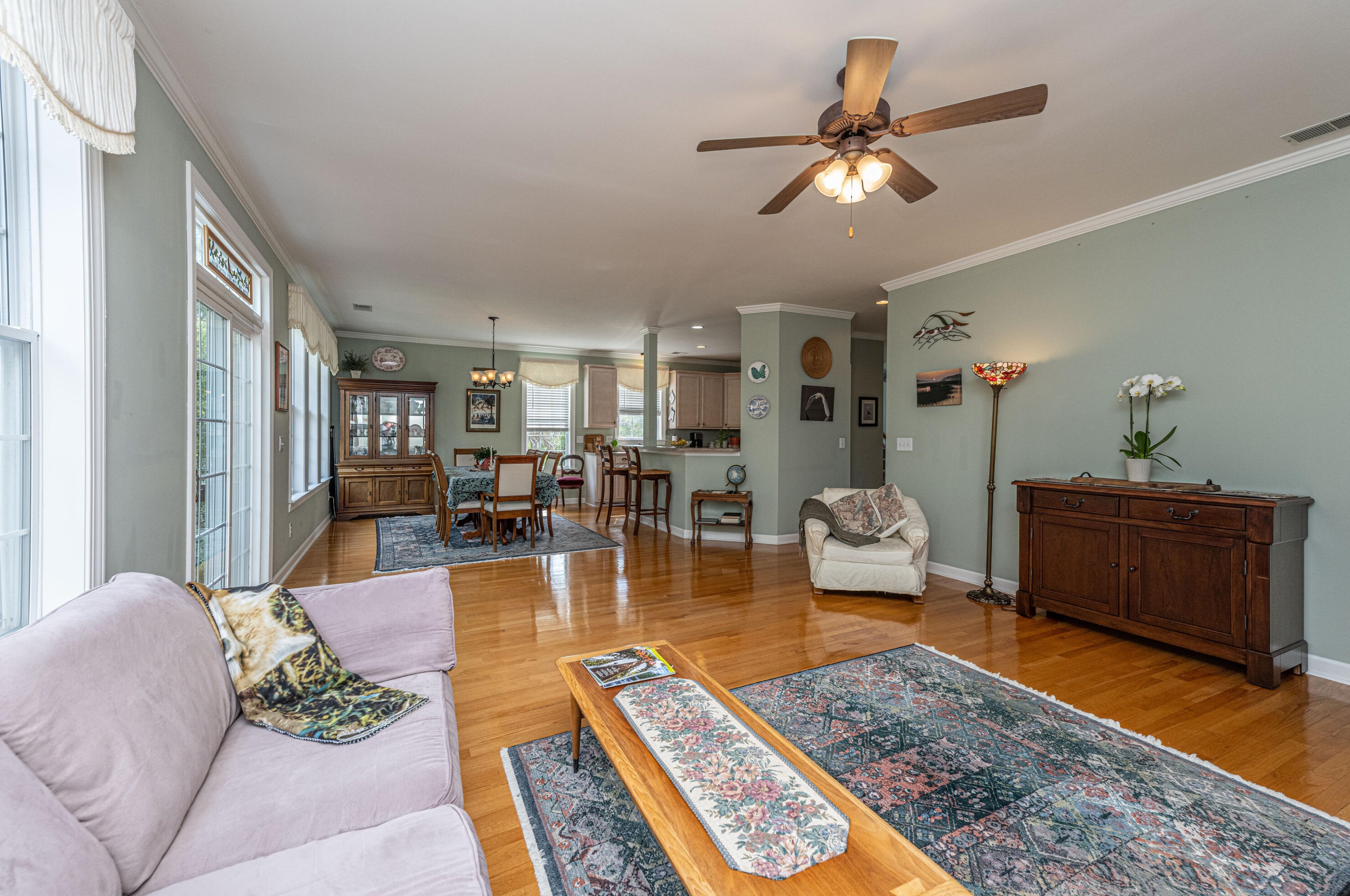 49 Oyster Point Row, Charleston SC  29412-3615 exterior