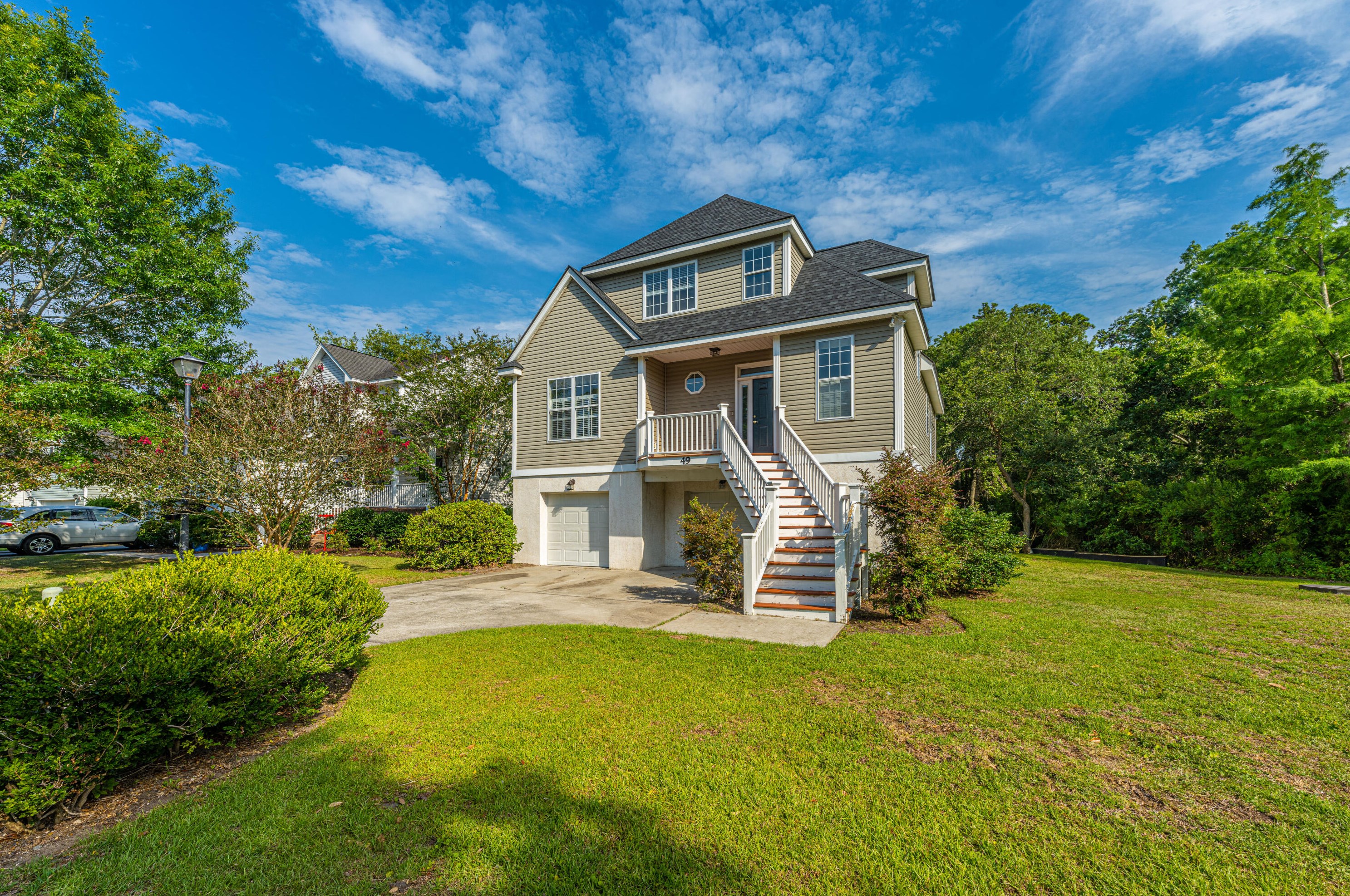49 Oyster Point Row, Charleston SC  29412-3615 exterior