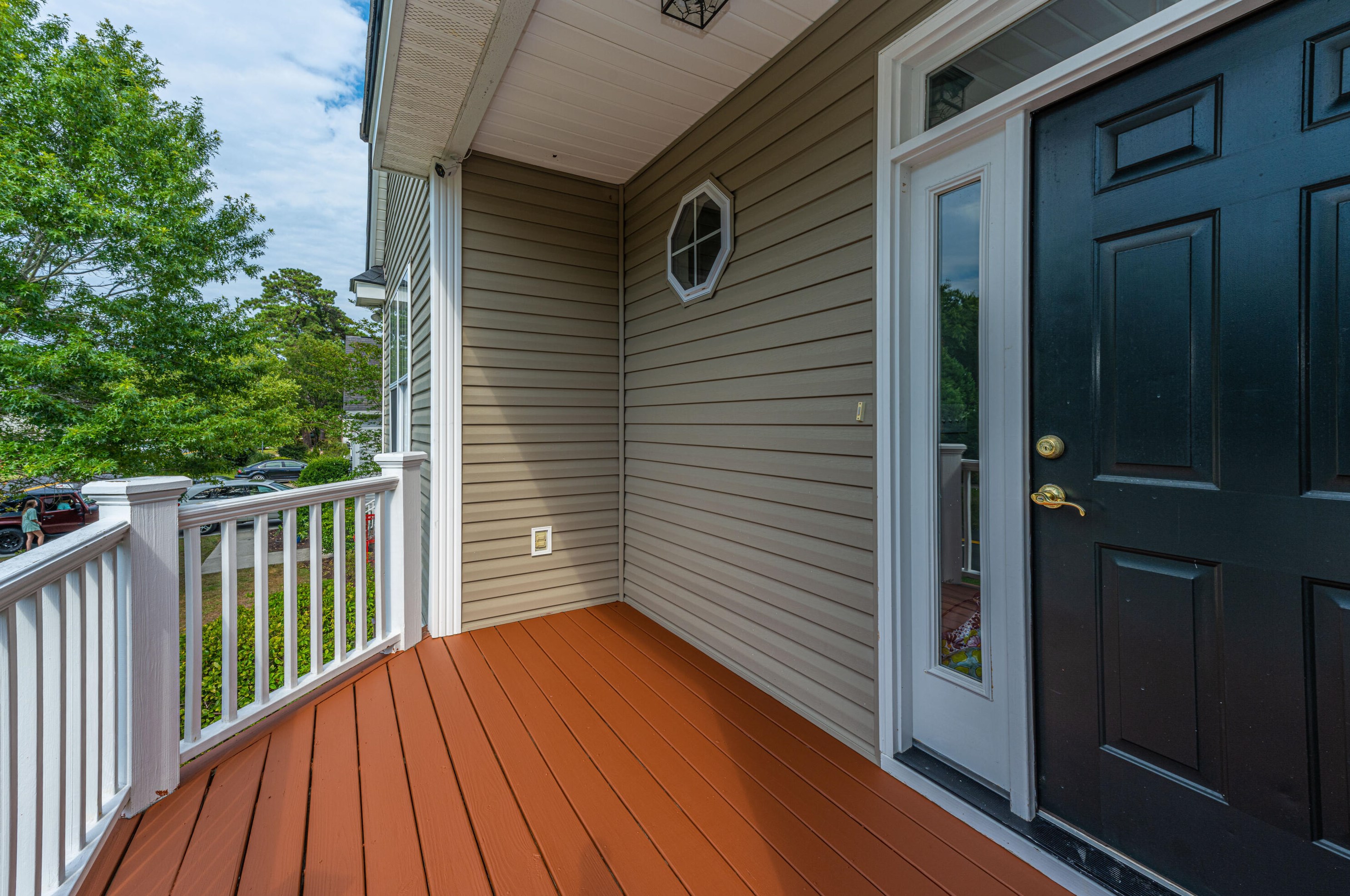 49 Oyster Point Row, Charleston SC  29412-3615 exterior