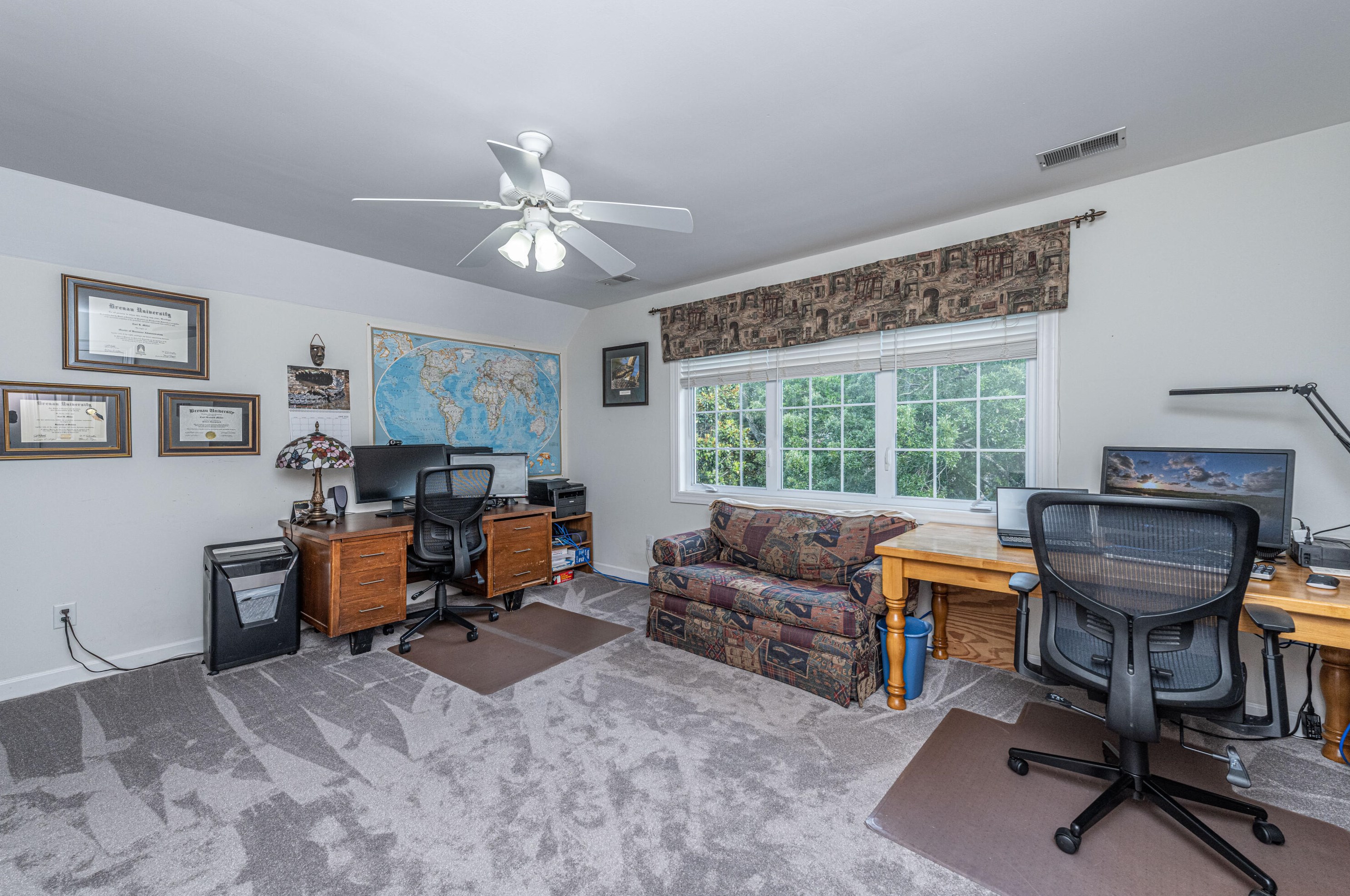 49 Oyster Point Row, Charleston SC  29412-3615 exterior