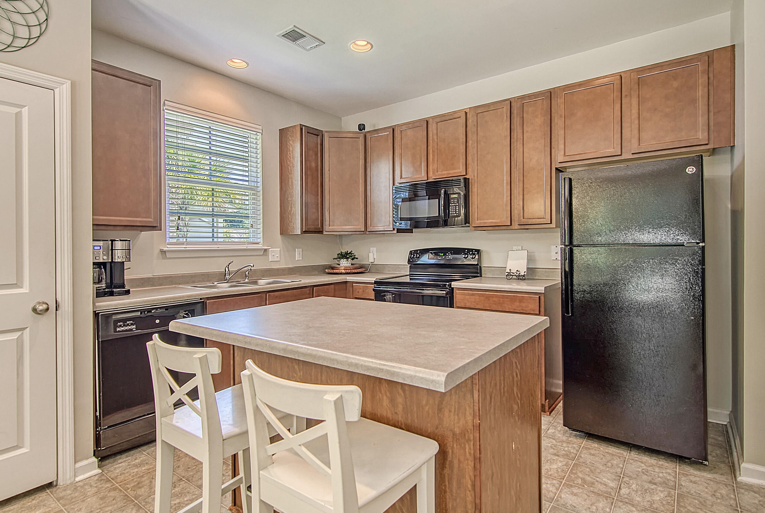 498 Stoney Field Dr, Moncks Corner SC  29461-7380 exterior