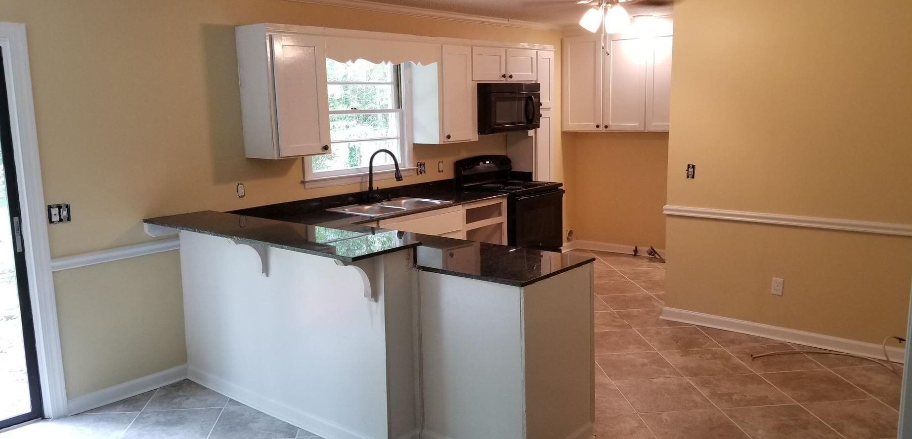 1908 Rolling Hills Rd, Columbia SC  29210-5914 exterior