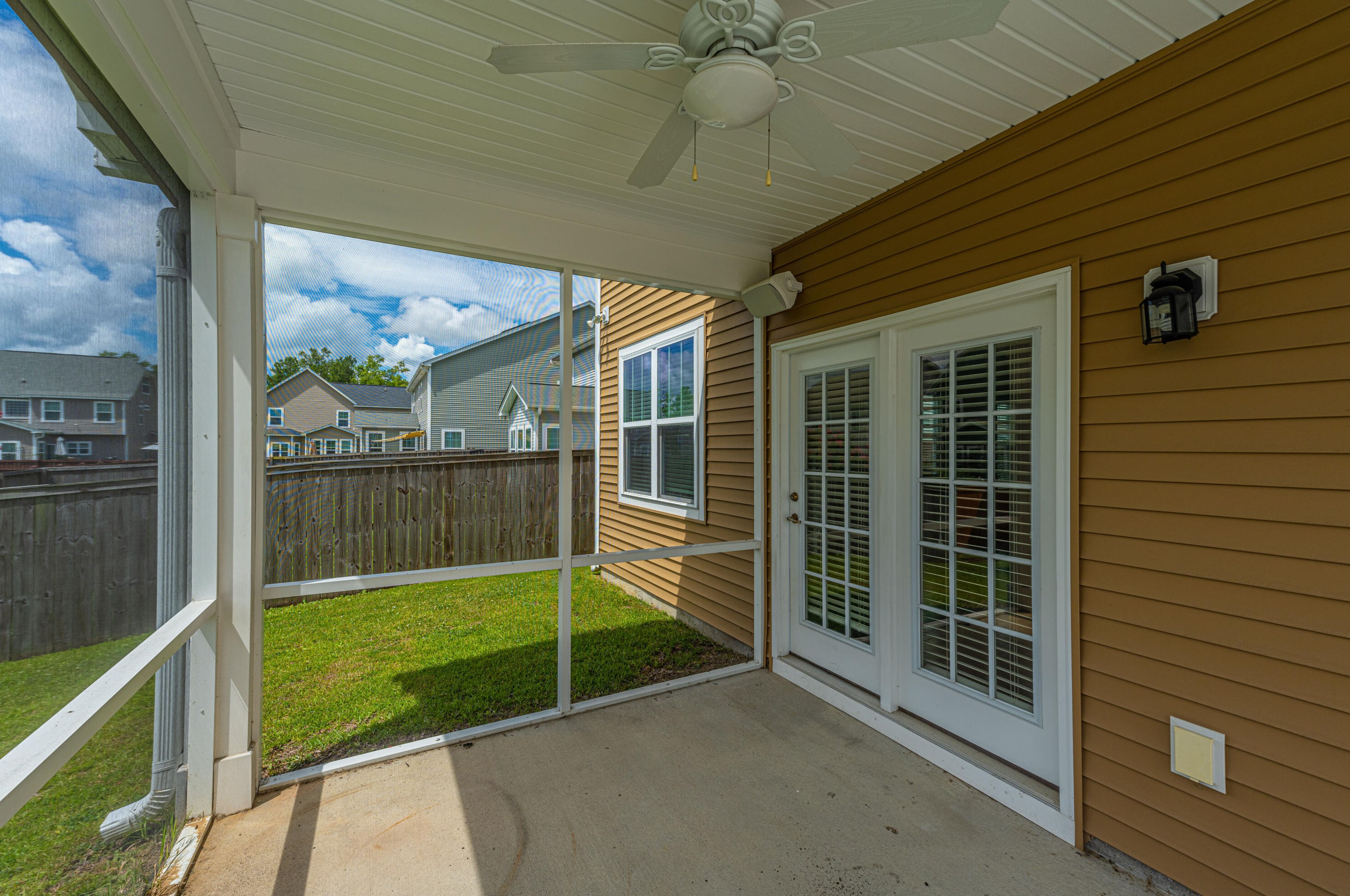 417 Allamby Ridge Rd, Moncks Corner SC  29461-8827 exterior