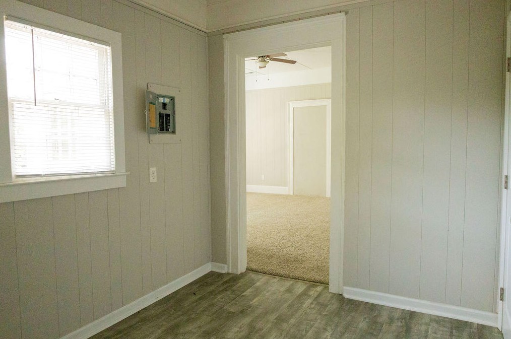 701 Hampton St, Walterboro SC  29488-4125 exterior