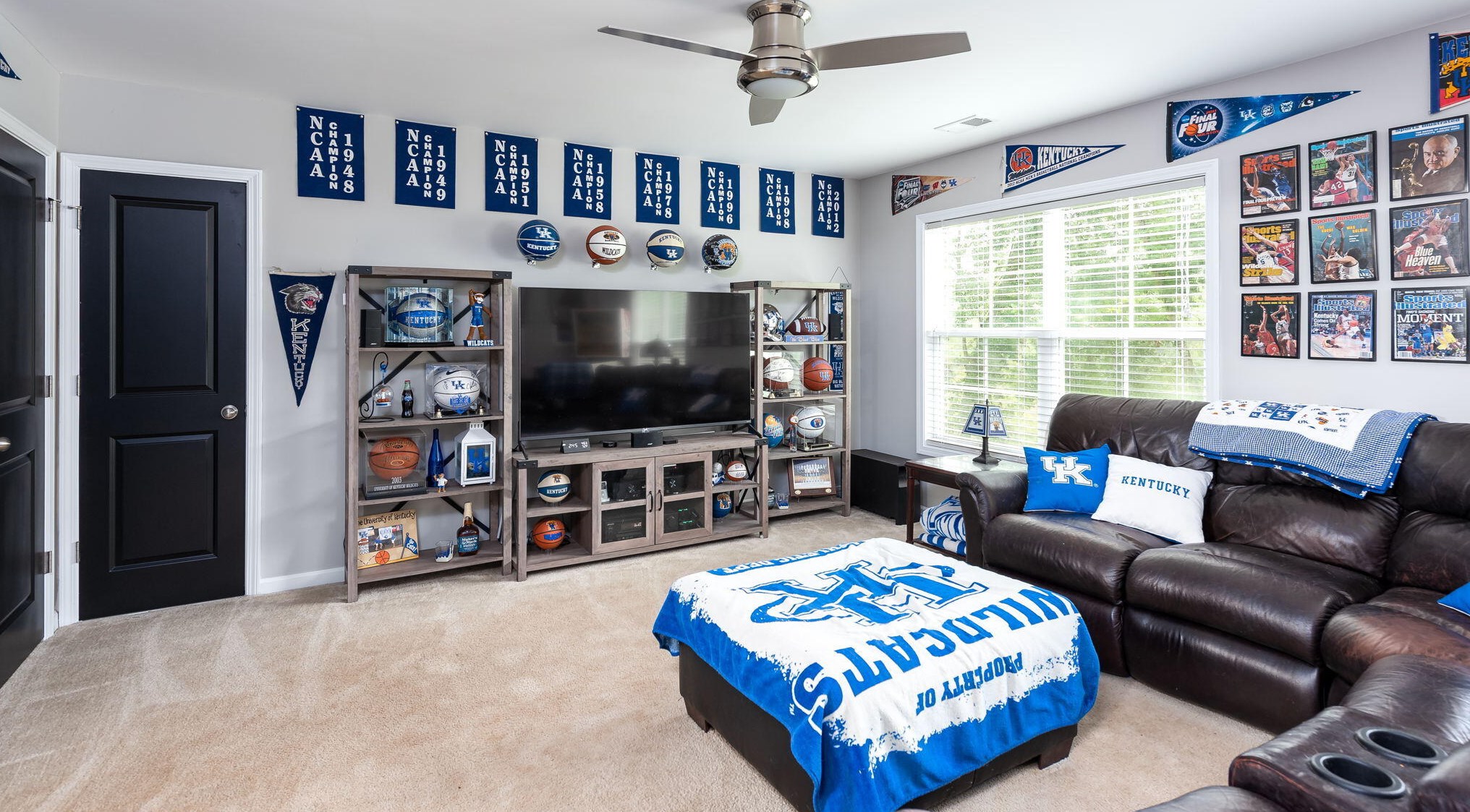 124 Comiskey Park Cir, Summerville SC  29485-7335 exterior