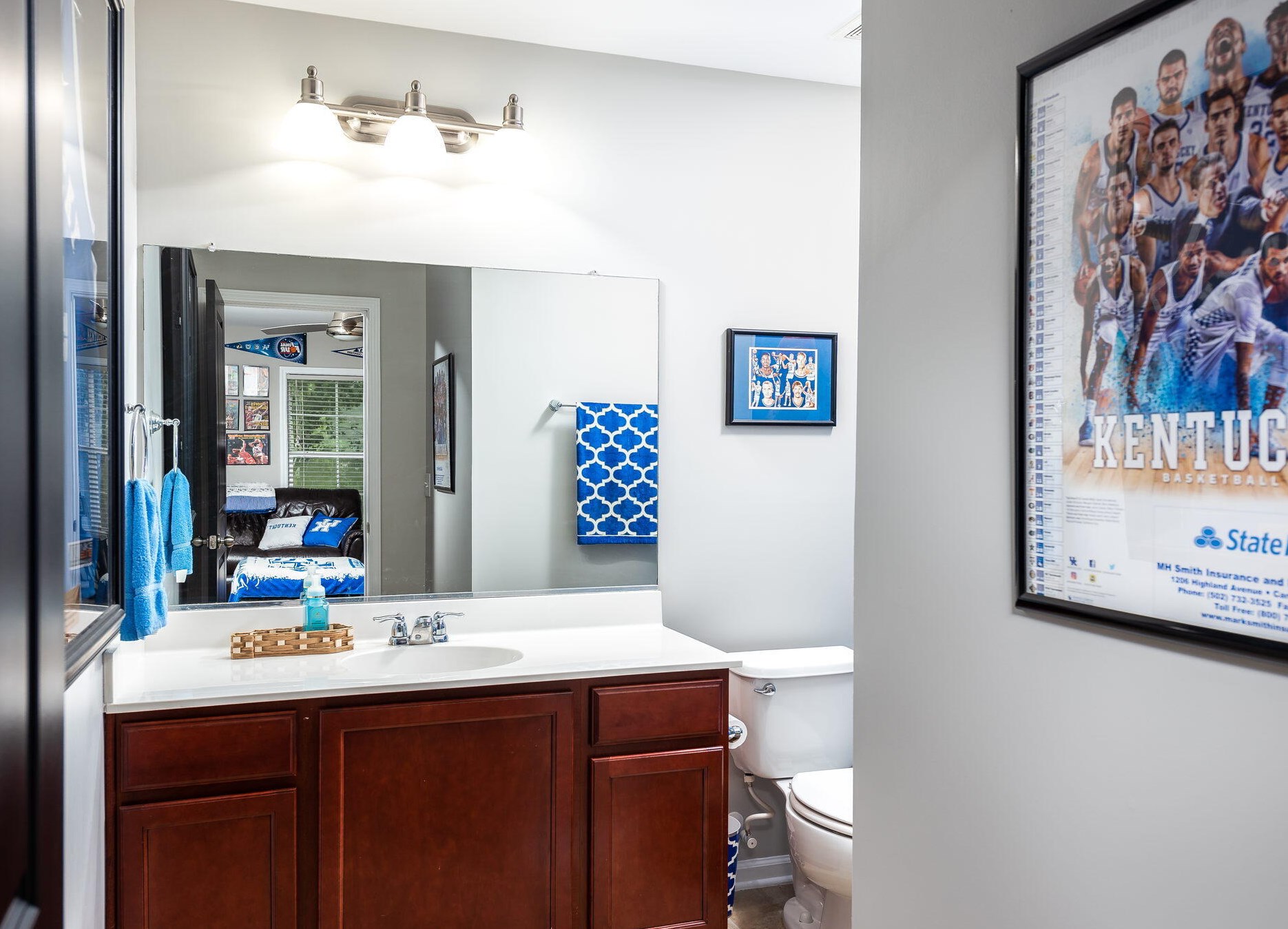 124 Comiskey Park Cir, Summerville SC  29485-7335 exterior