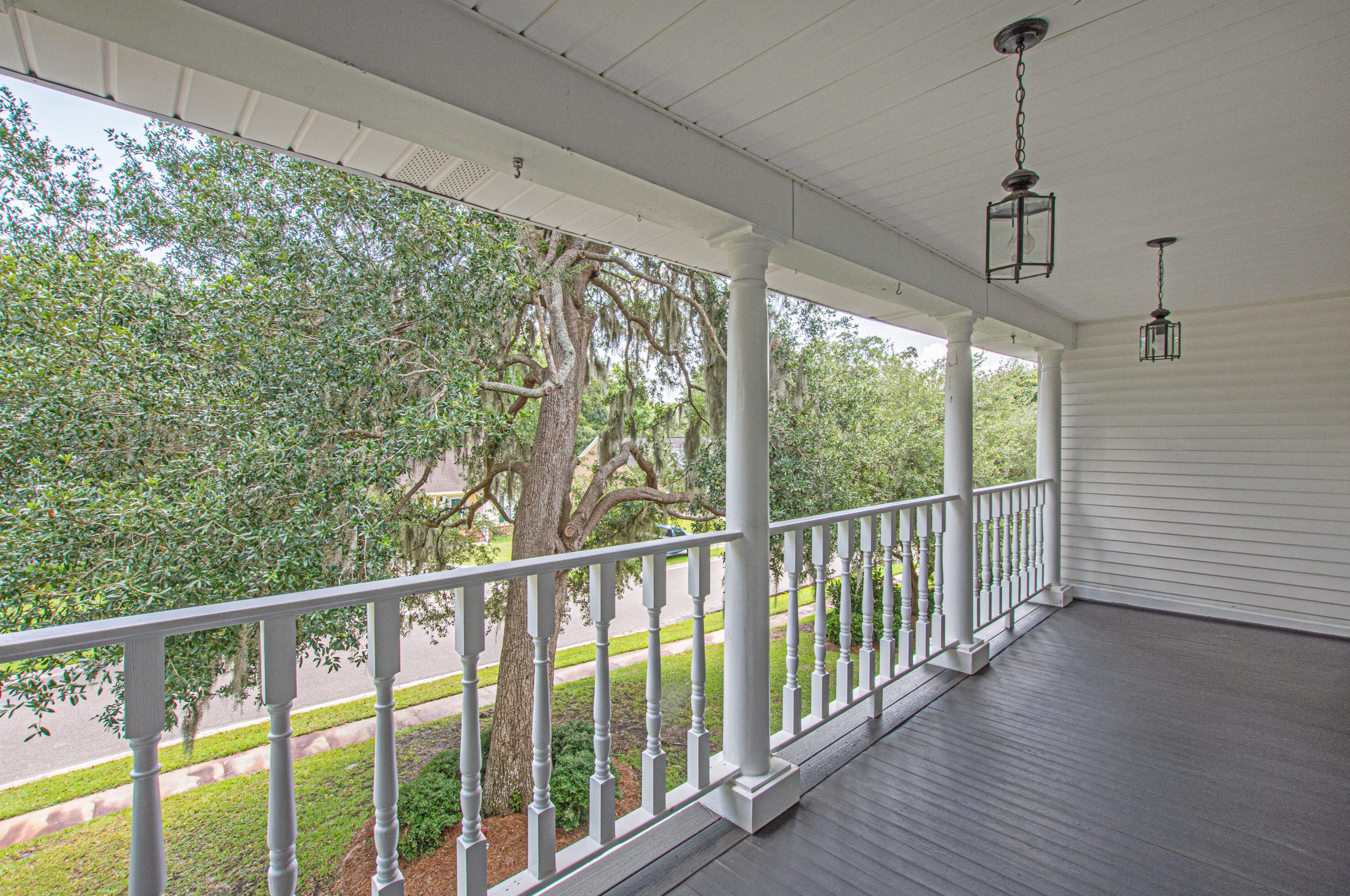 1104 Quenby Ln, Moncks Corner SC  29461-2913 exterior