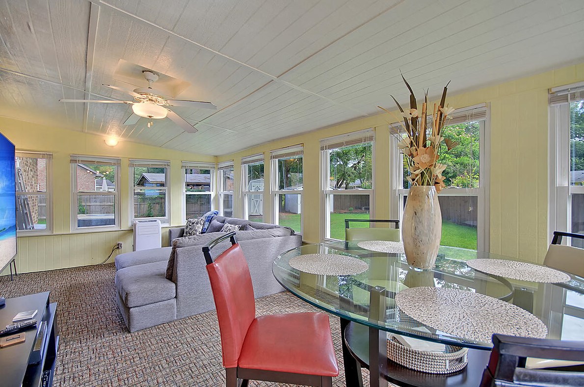 102 Ellen Ct, Summerville SC  29483-3601 exterior