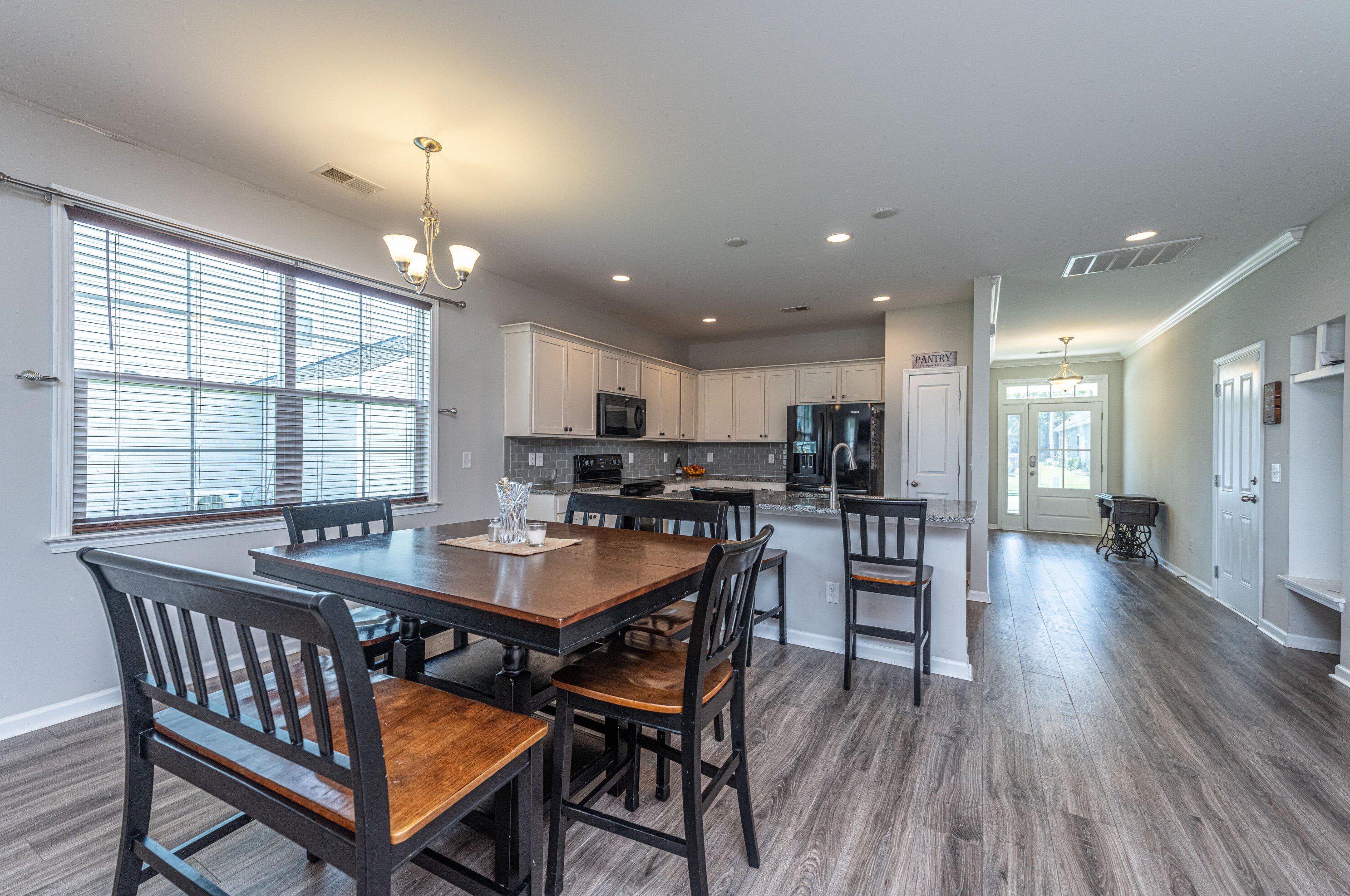 252 Topsaw Ln, Moncks Corner SC  29461-8890 exterior