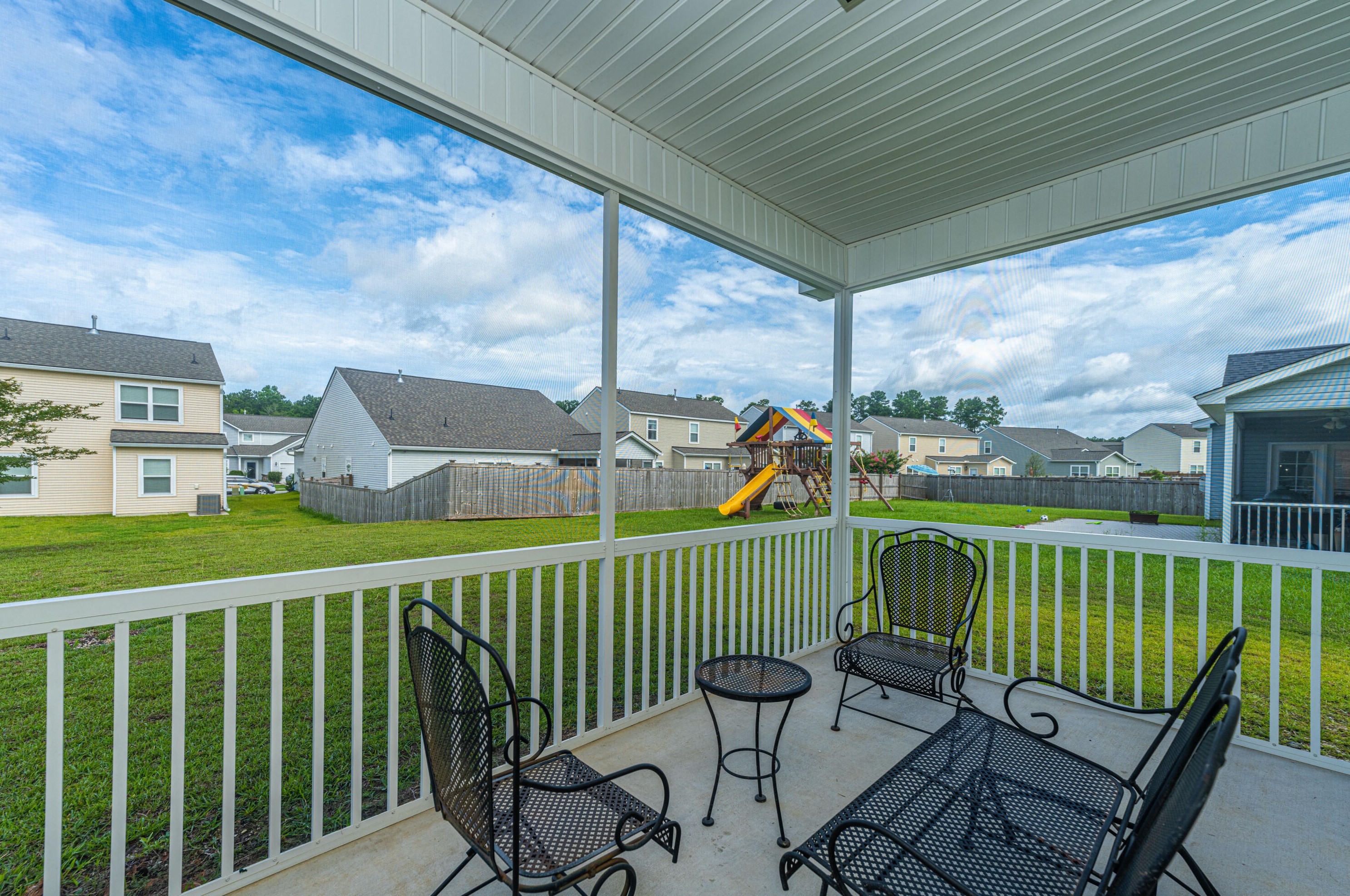 252 Topsaw Ln, Moncks Corner SC  29461-8890 exterior