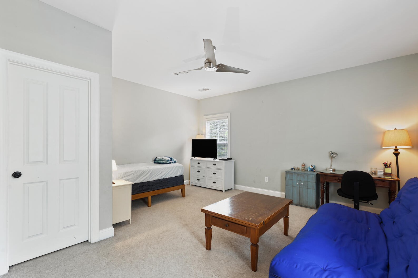 1641 Ware Btm Ln, Mount Pleasant SC  29464-8700 exterior