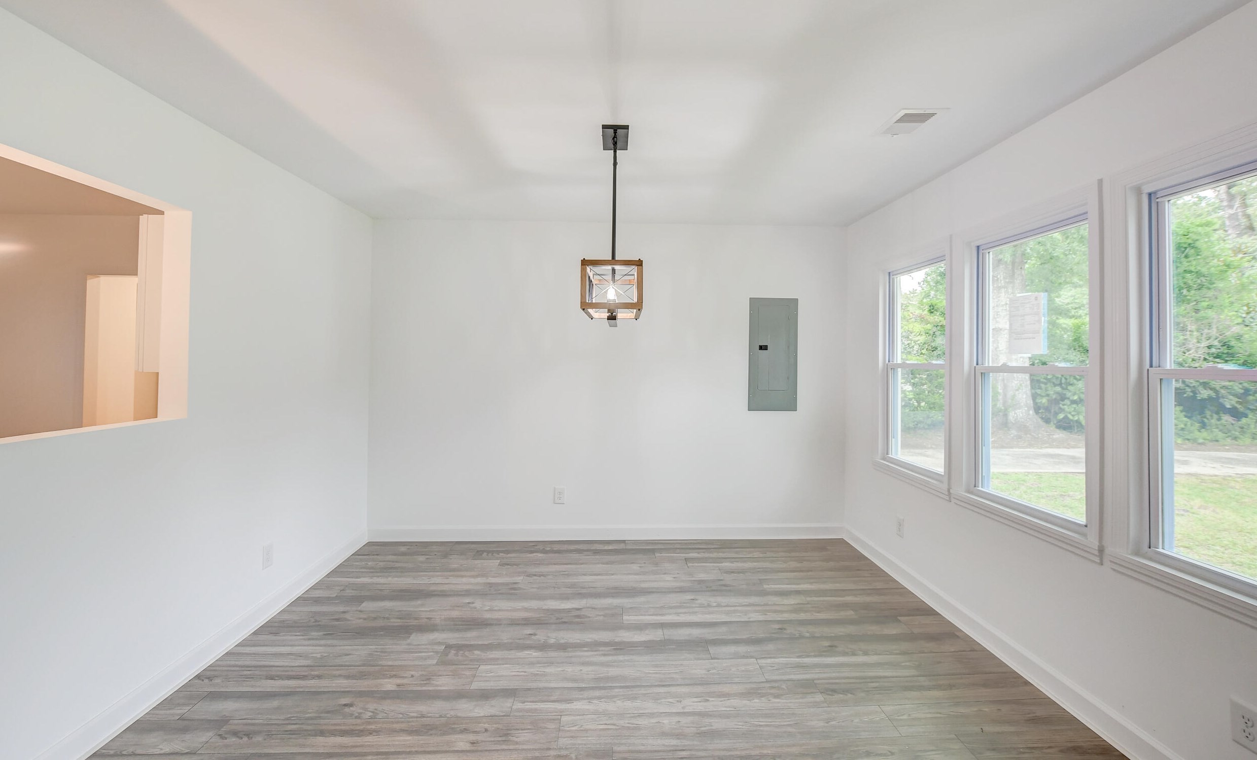 320 Warren St, Walterboro SC  29488-3231 exterior