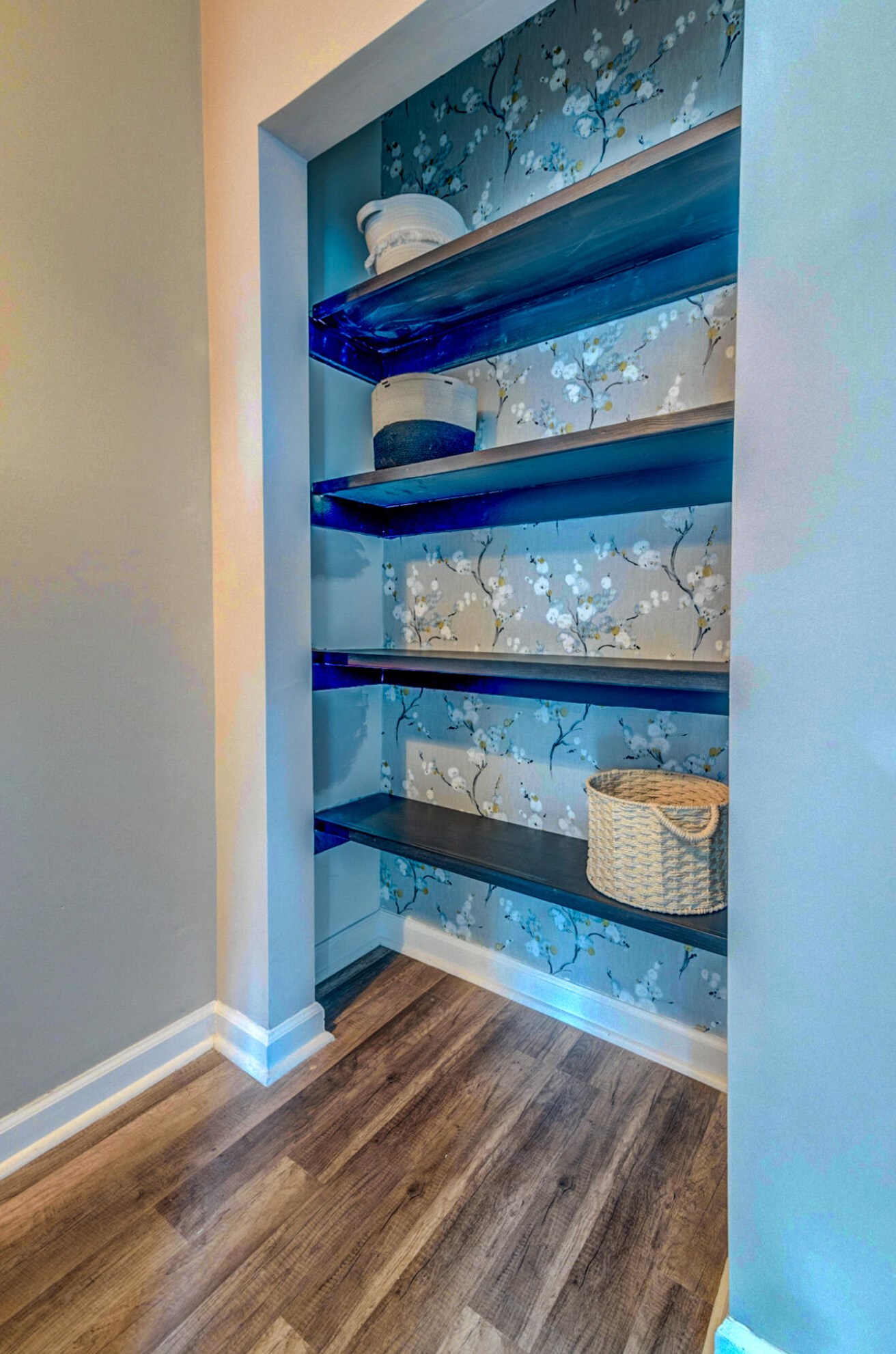 49 Aiken St, Charleston SC 29403-5042 exterior