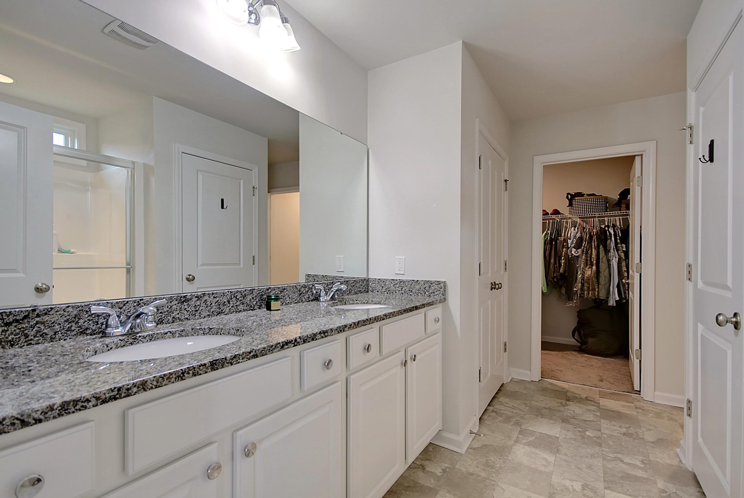 160 Hyrne Dr, Charleston SC 29445-7331 exterior