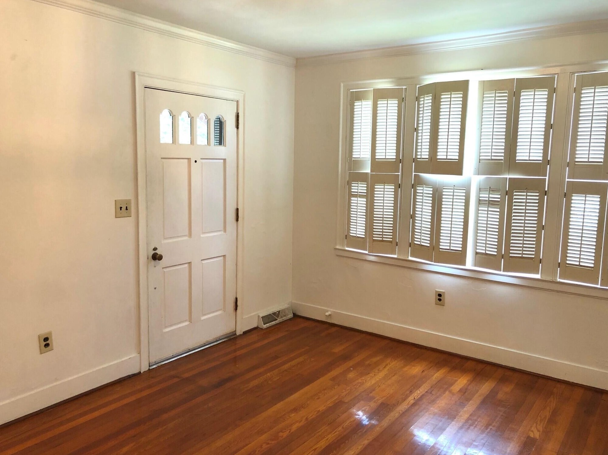 6 Campbell Dr, Charleston SC  29407-7326 exterior