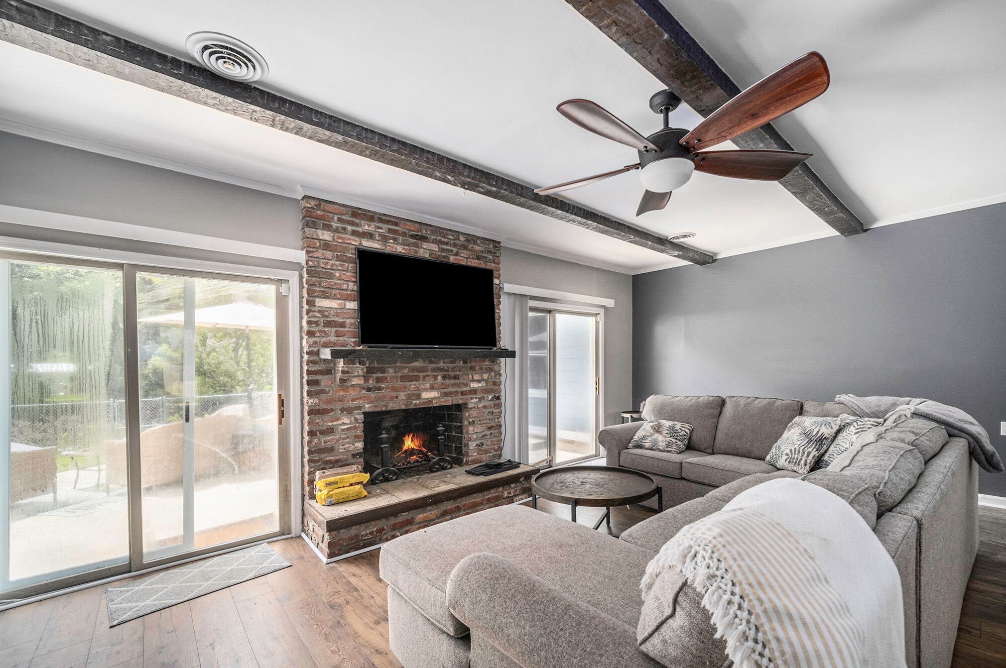 2899 Doncaster Dr, Charleston SC  29414-6737 exterior