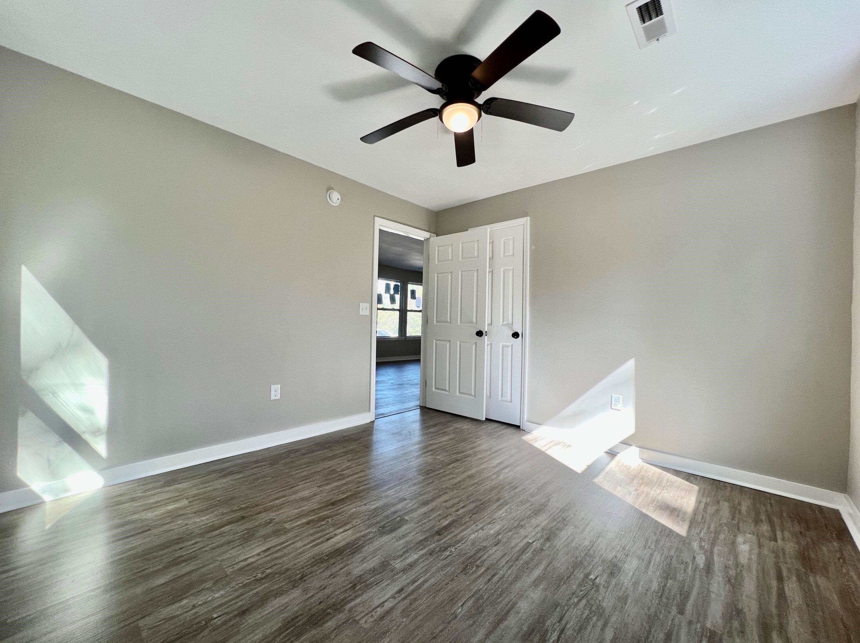 180 End Dr, Moncks Corner SC  29461-4408 exterior