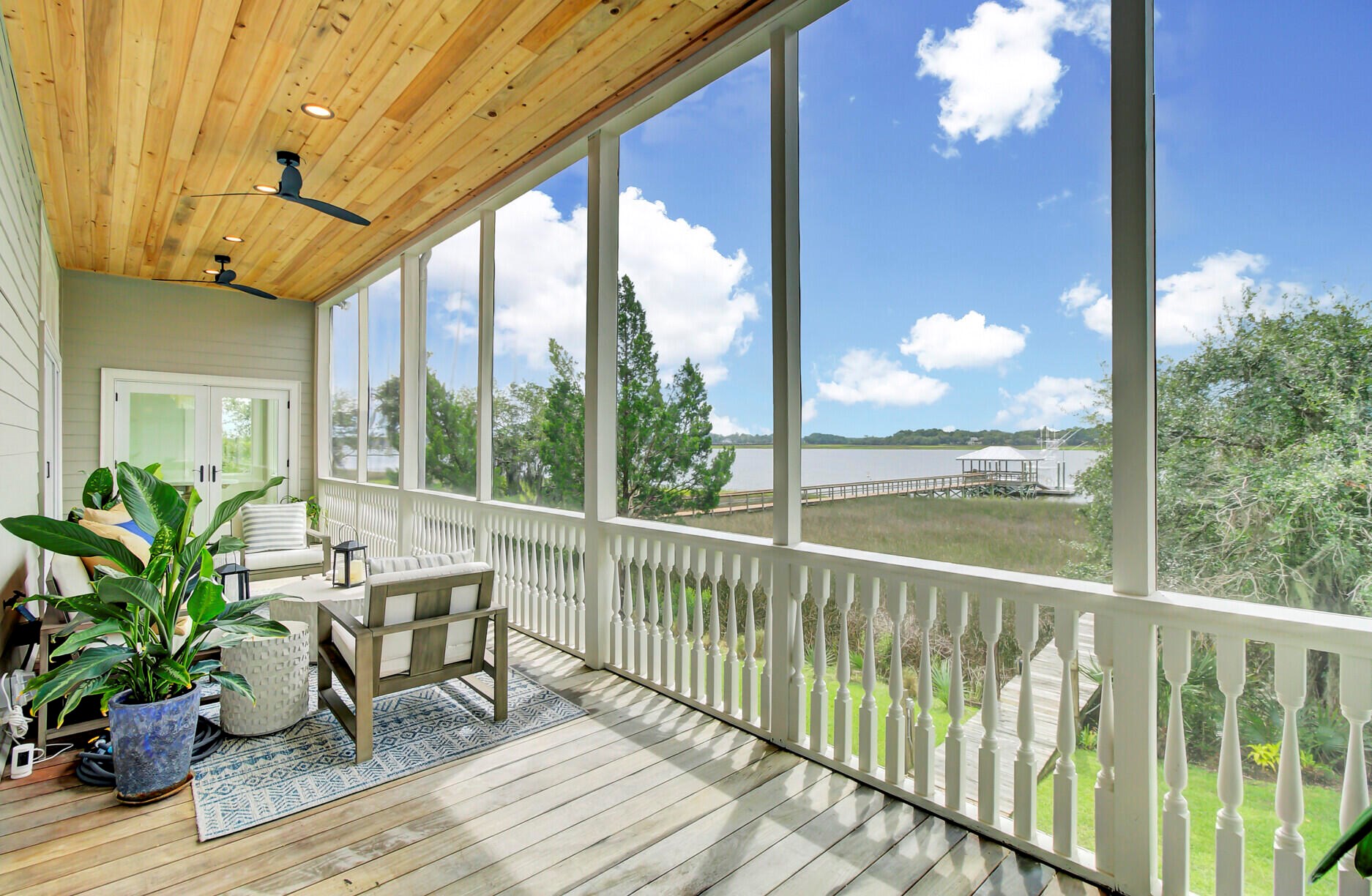 4365 Stoney Poynt Ct, Charleston SC  29405-6880 exterior