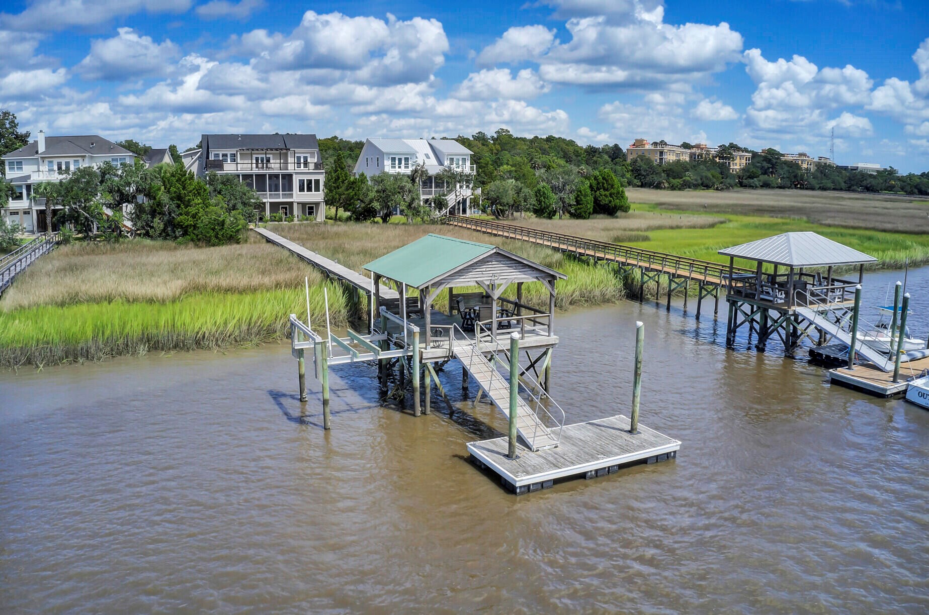 4365 Stoney Poynt Ct, Charleston SC  29405-6880 exterior