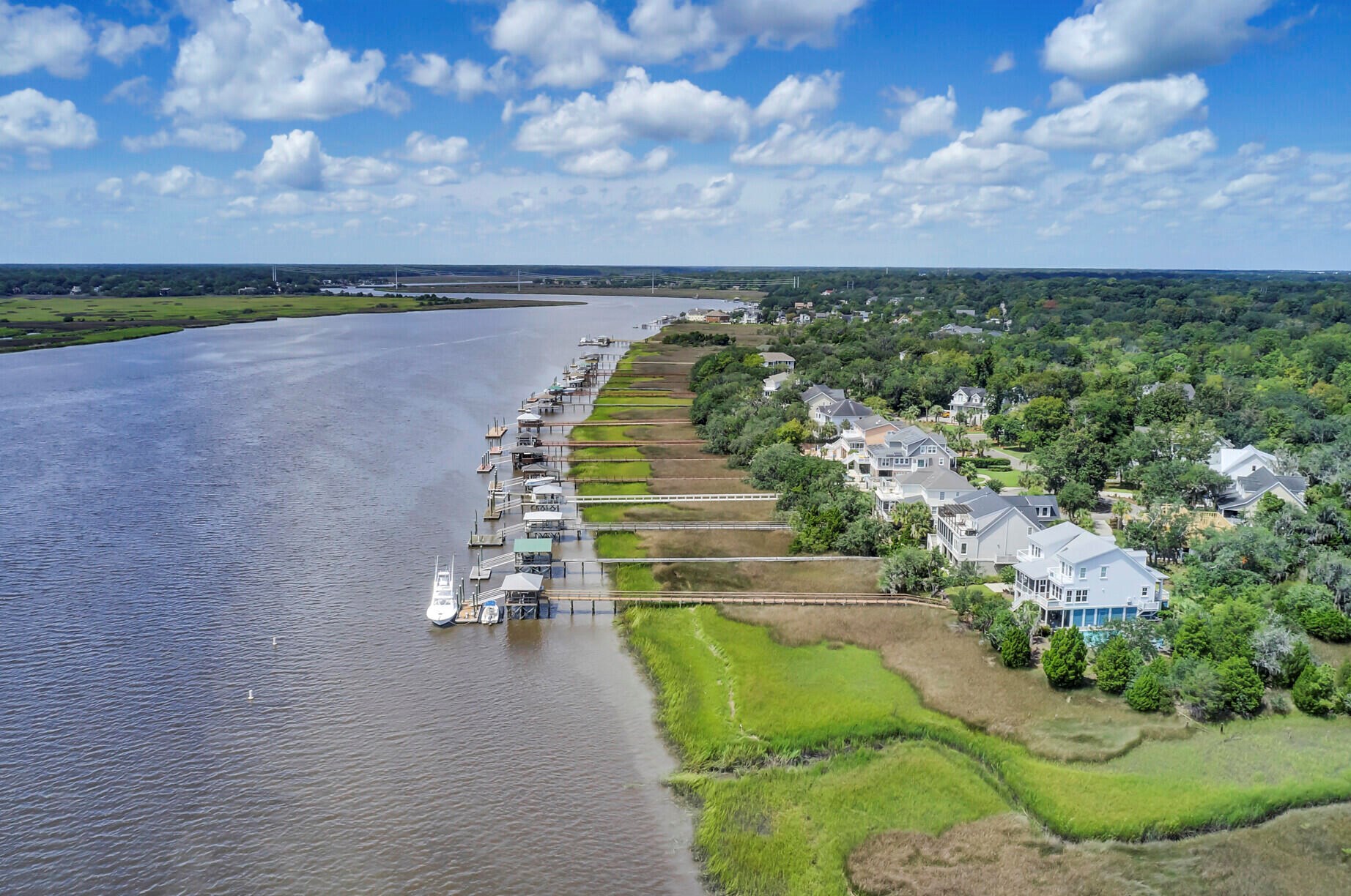 4365 Stoney Poynt Ct, Charleston SC  29405-6880 exterior