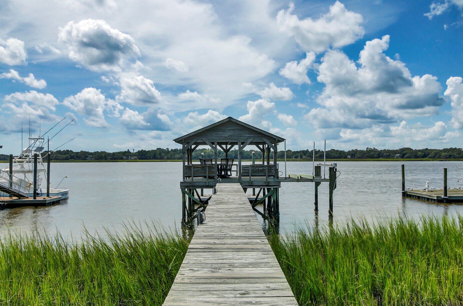 4365 Stoney Poynt Ct, Charleston SC  29405-6880 exterior