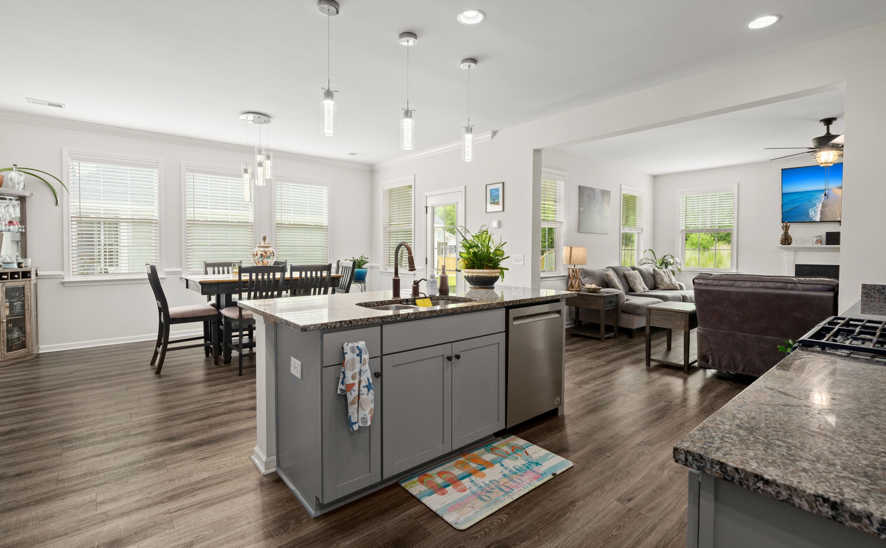 112 Ancestry Ln, Moncks Corner SC  29461 exterior