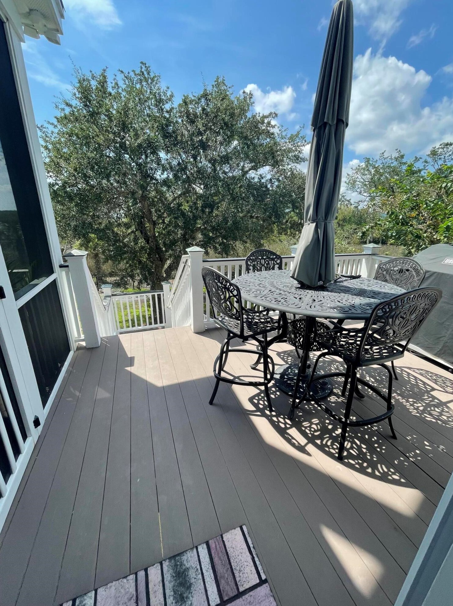 1531 Creek Side Way, Charleston SC  29492-8267 exterior