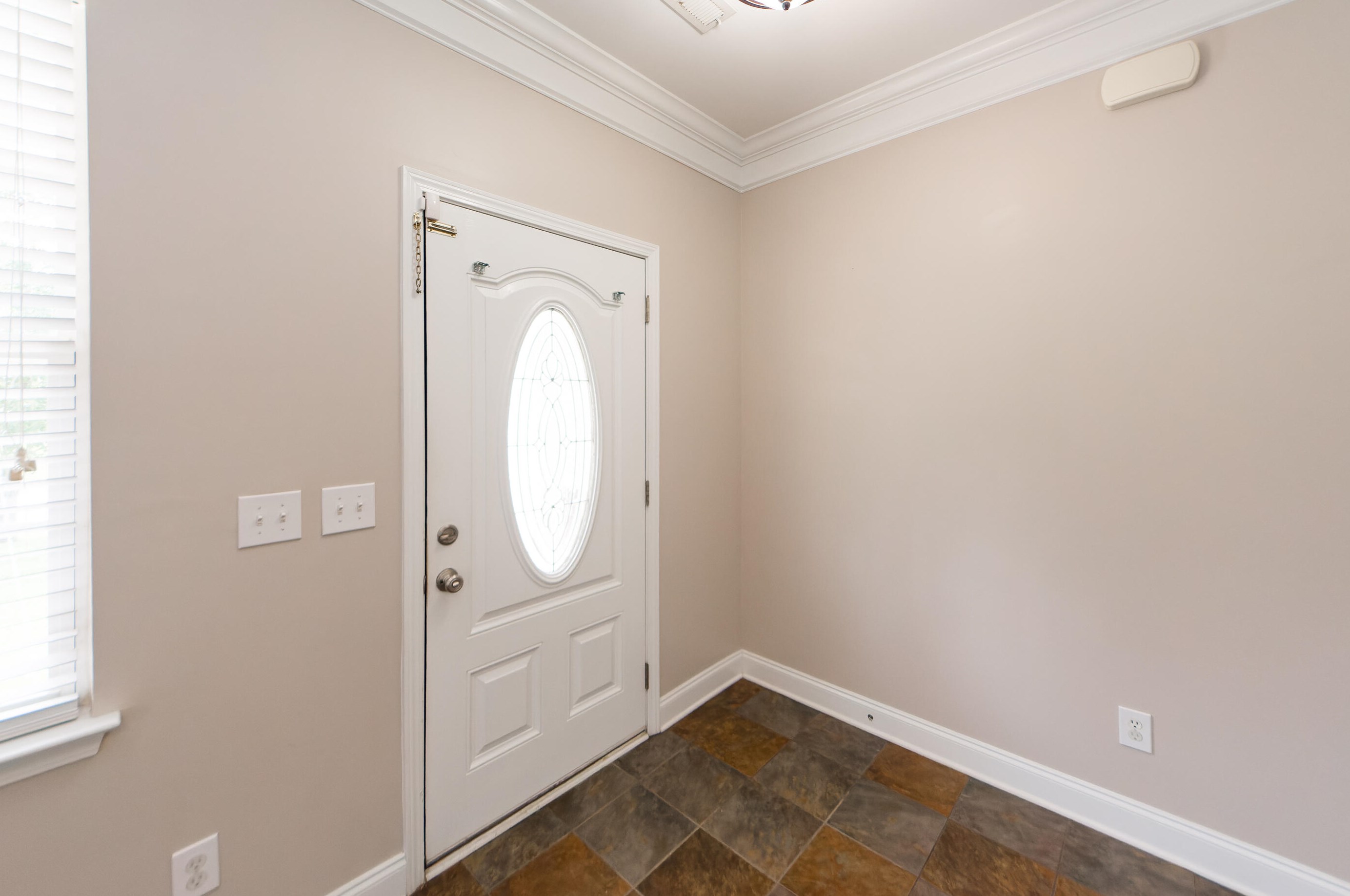 304 Albrighton Way, Moncks Corner SC  29461-8858 exterior