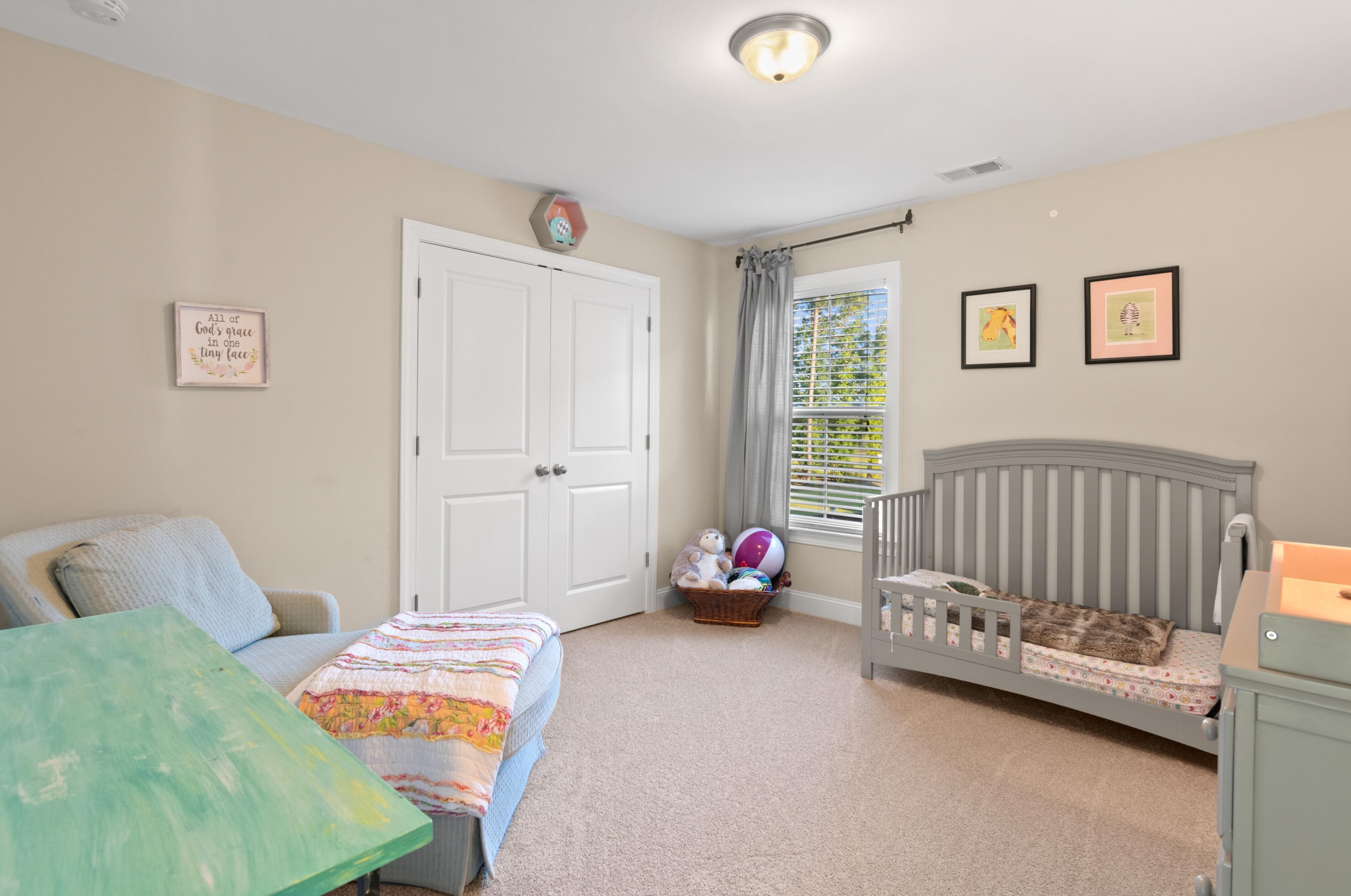 411 Whispering Breeze Ln, Summerville SC  29486 exterior