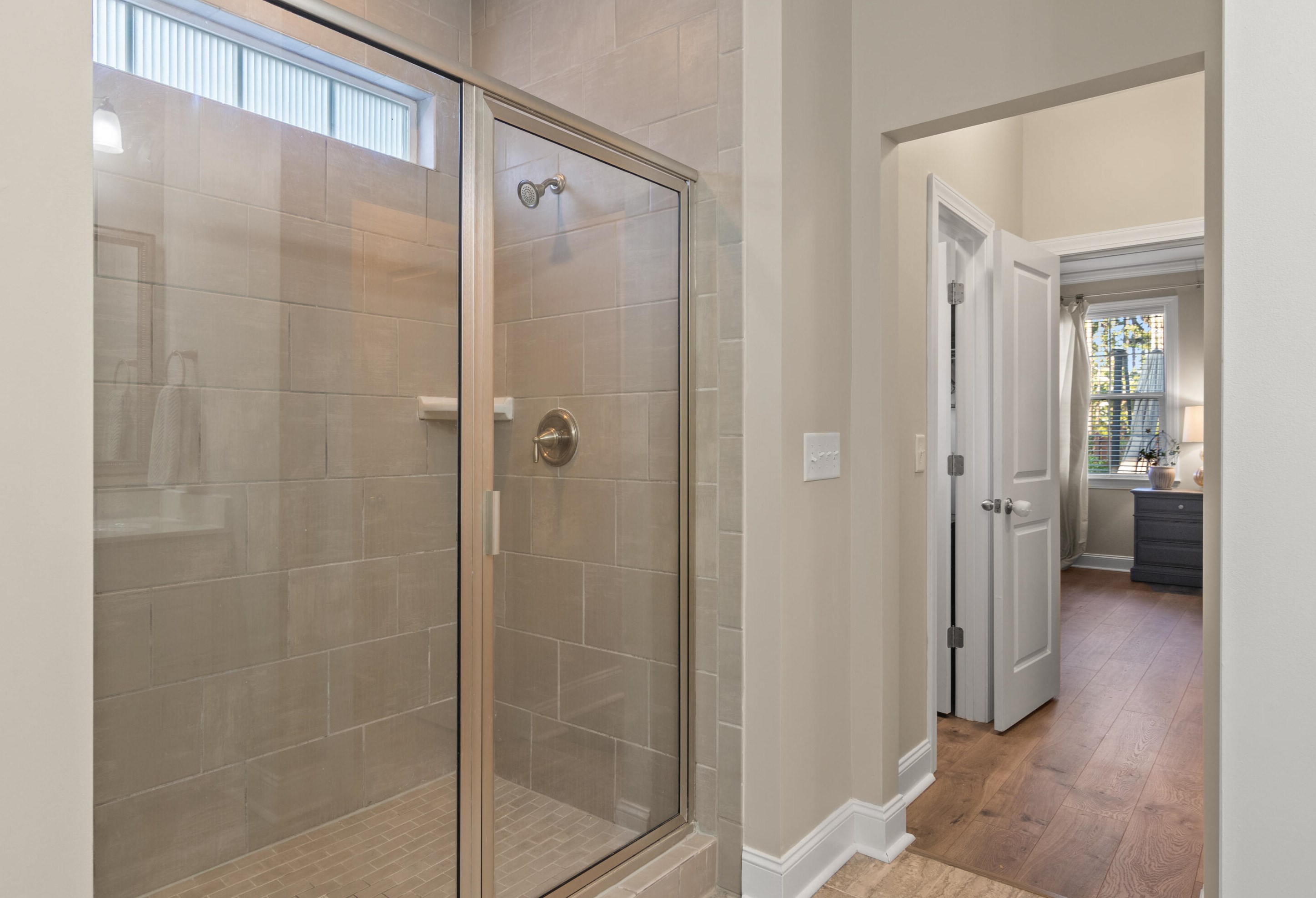 411 Whispering Breeze Ln, Summerville SC  29486 exterior