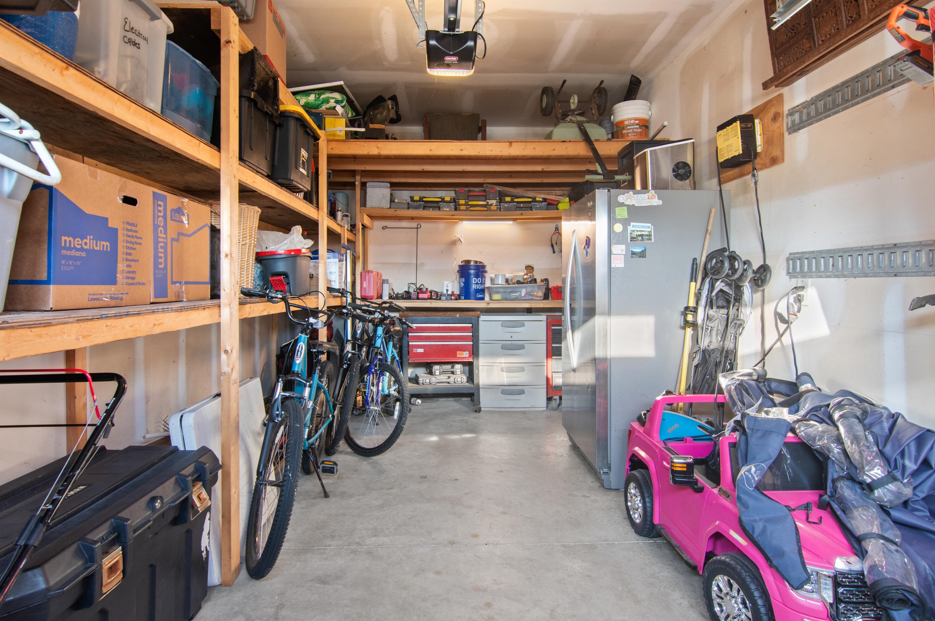 411 Whispering Breeze Ln, Summerville SC  29486 exterior