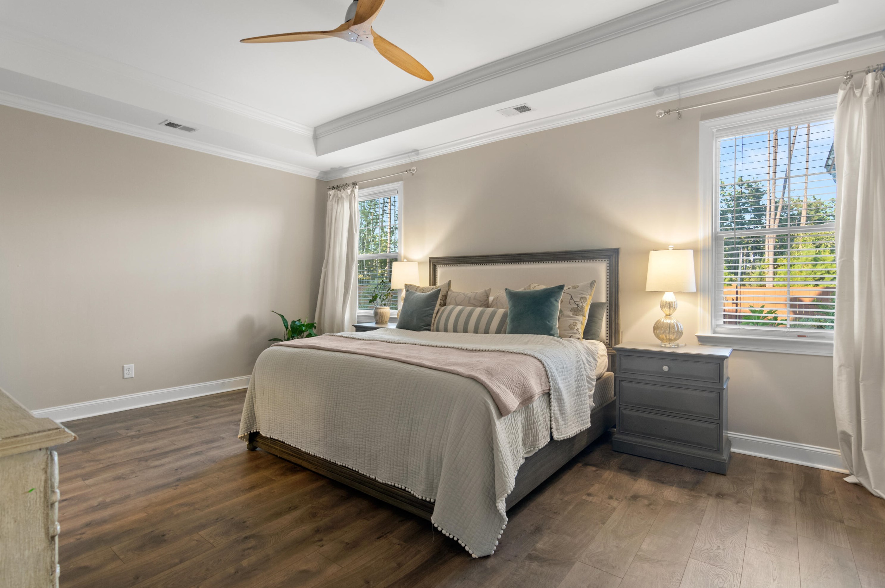 411 Whispering Breeze Ln, Summerville SC  29486 exterior