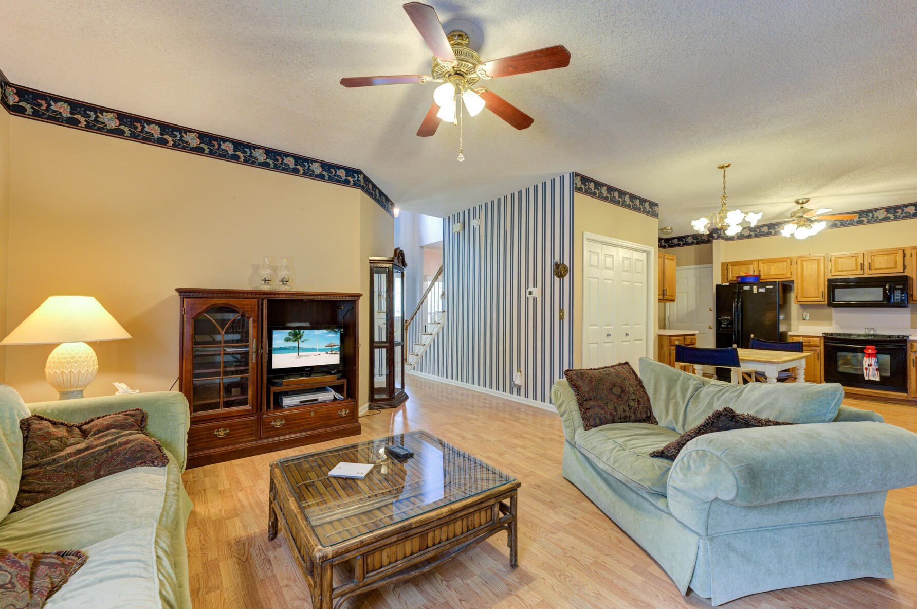 117 Isherwood Dr, Charleston SC exterior