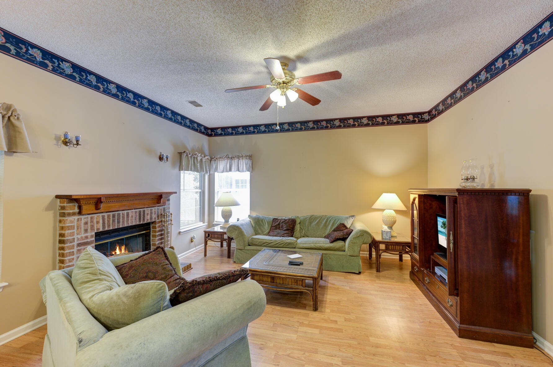 117 Isherwood Dr, Charleston SC exterior