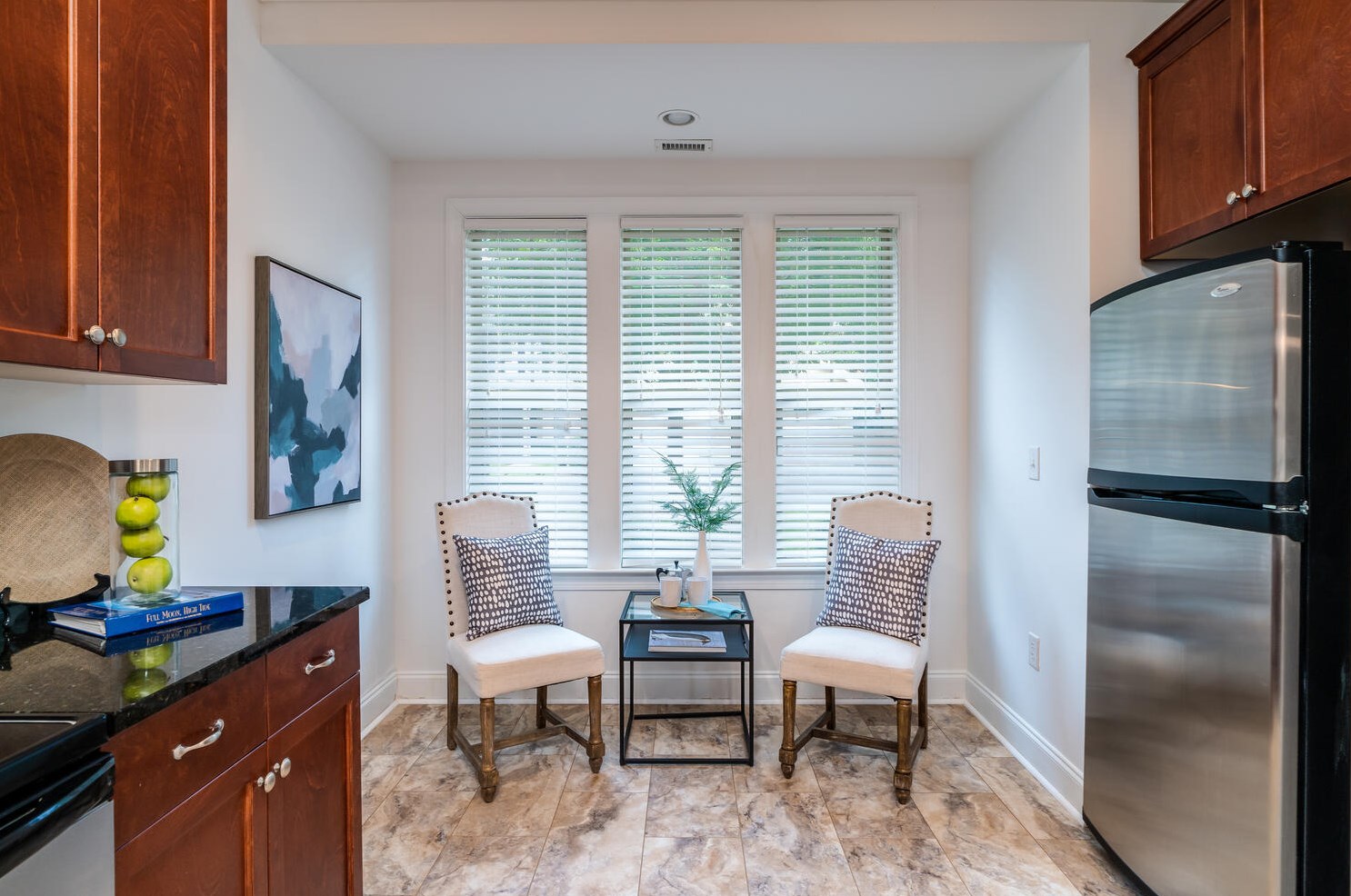 5514 Colonial Chatsworth Cir, Charleston SC 29418-2752 exterior