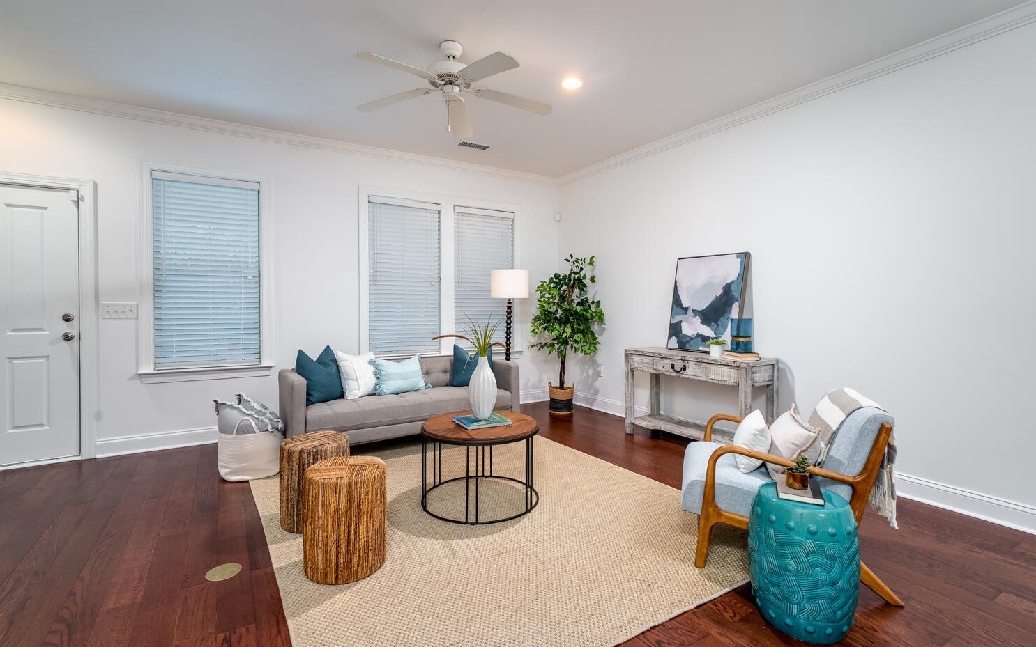 5514 Colonial Chatsworth Cir, Charleston SC 29418-2752 exterior