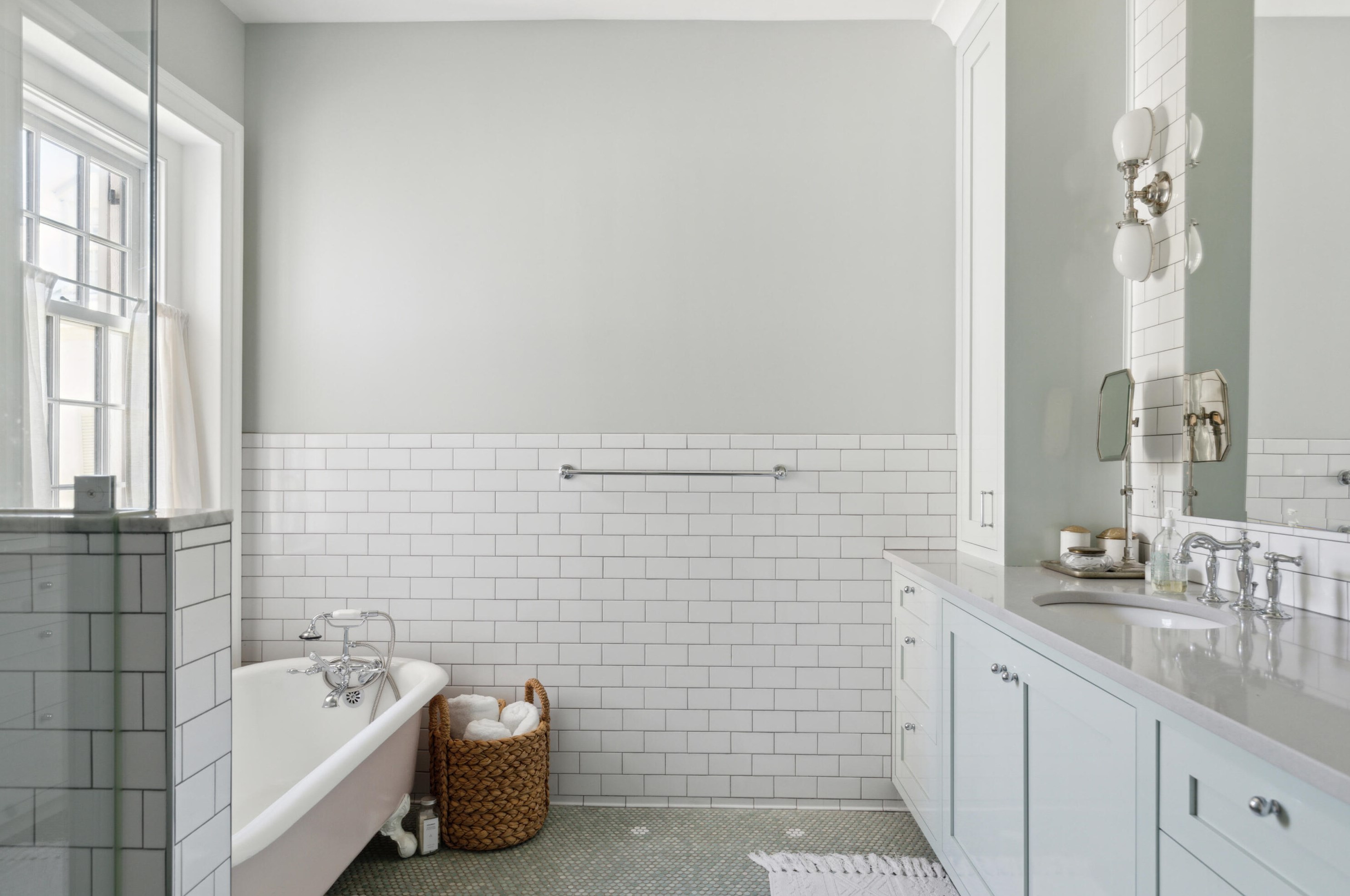 151 Queen St, Charleston SC  29401-1950 exterior