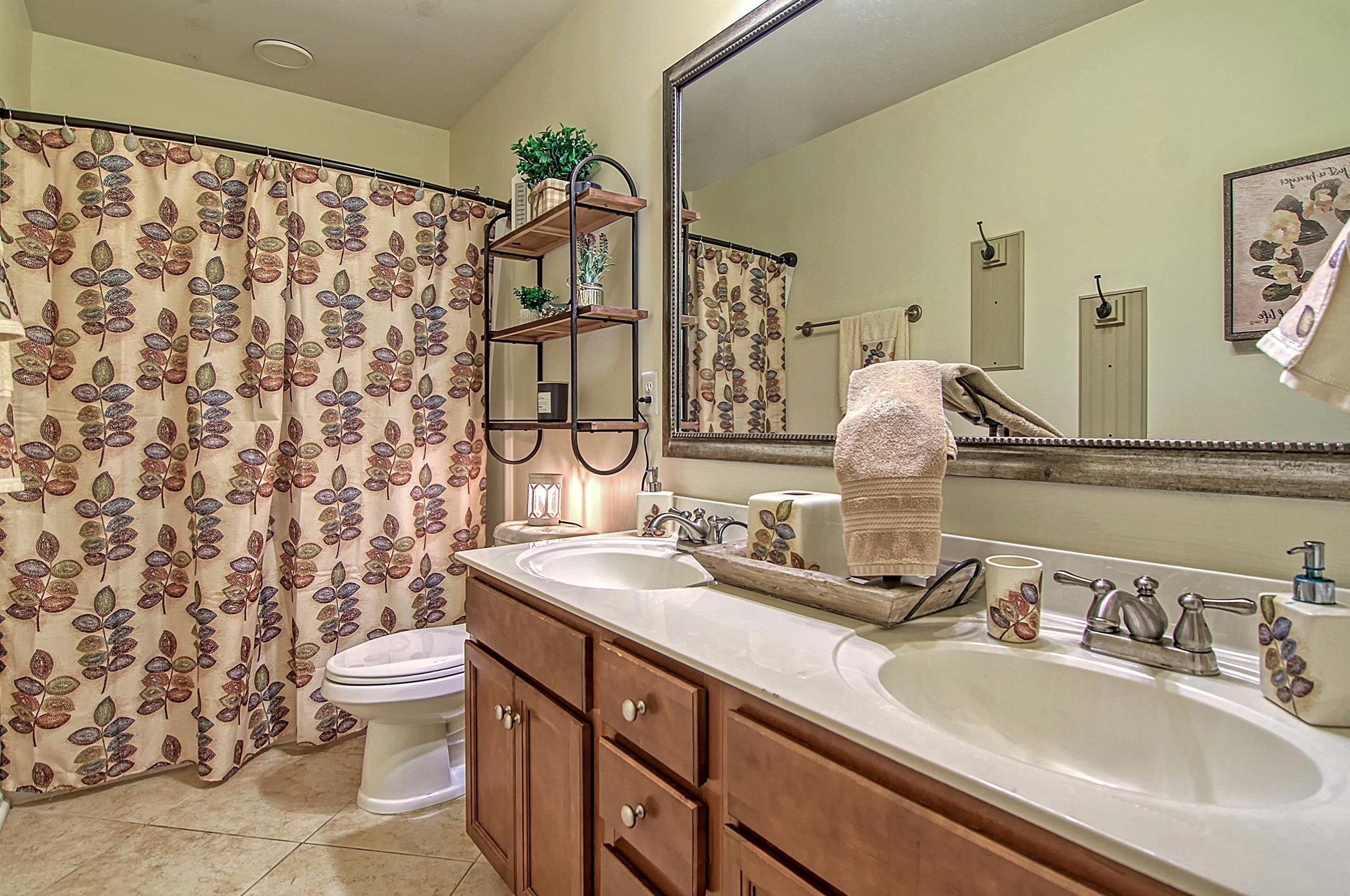 502 Chaff Ln, Moncks Corner SC  29461-8884 exterior