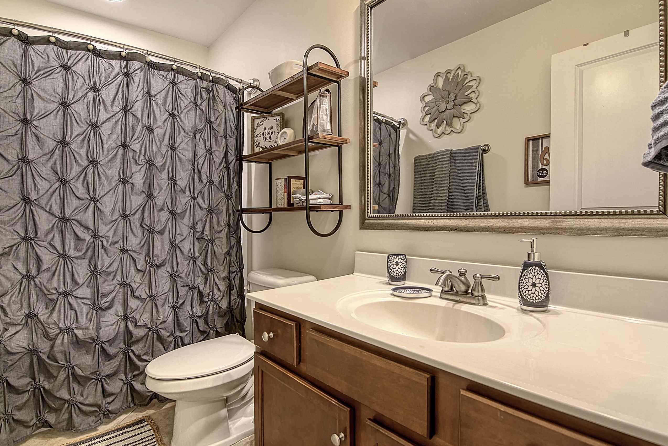 502 Chaff Ln, Moncks Corner SC  29461-8884 exterior